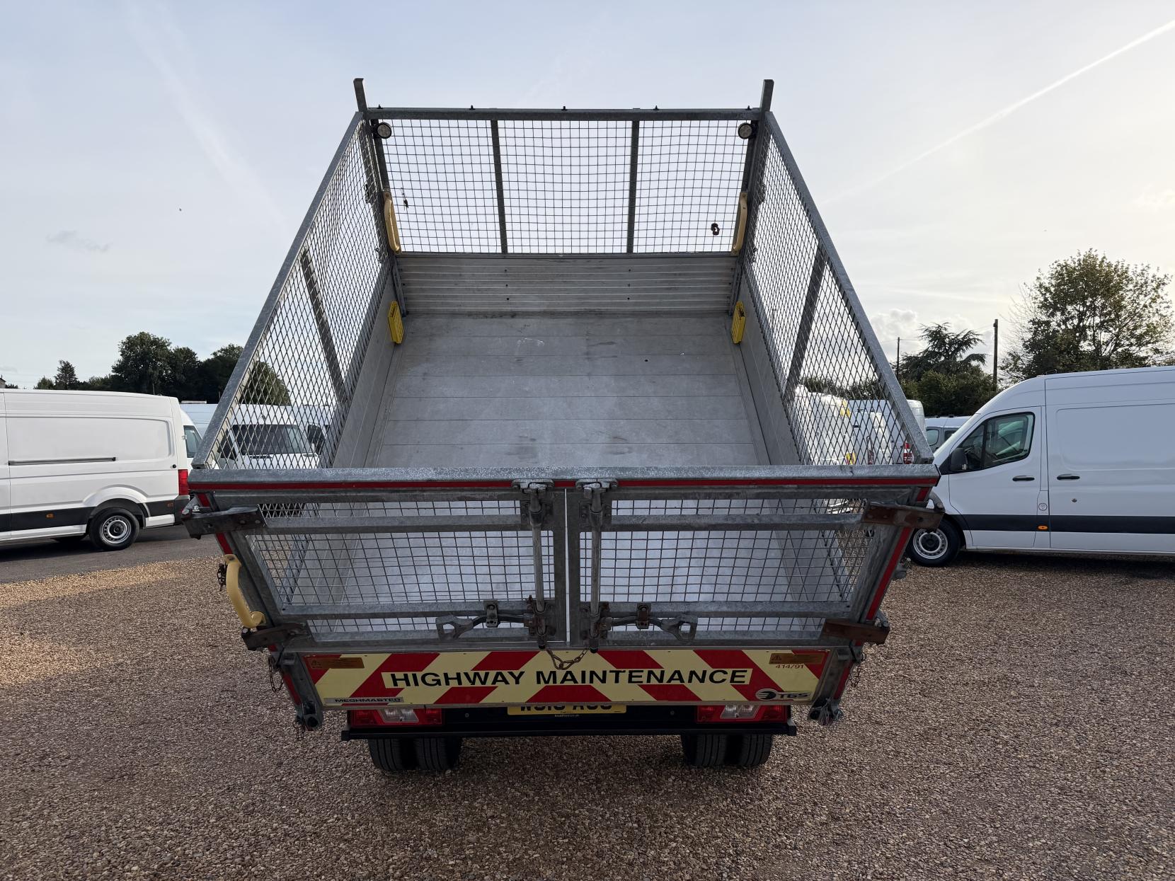 2018 Ford Transit 2.0 350 EcoBlue 1-Way Double Tipper Double Cab 4dr Diesel Manual RWD L3 Euro 6 (1-Way, 1-Stop) (105 ps) - Thumbnail 10