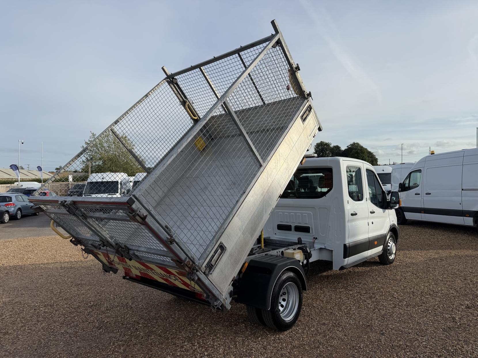 2018 Ford Transit 2.0 350 EcoBlue 1-Way Double Tipper Double Cab 4dr Diesel Manual RWD L3 Euro 6 (1-Way, 1-Stop) (105 ps) - Thumbnail 11