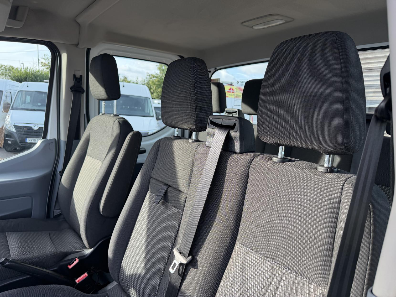 2018 Ford Transit 2.0 350 EcoBlue 1-Way Double Tipper Double Cab 4dr Diesel Manual RWD L3 Euro 6 (1-Way, 1-Stop) (105 ps) - Thumbnail 38