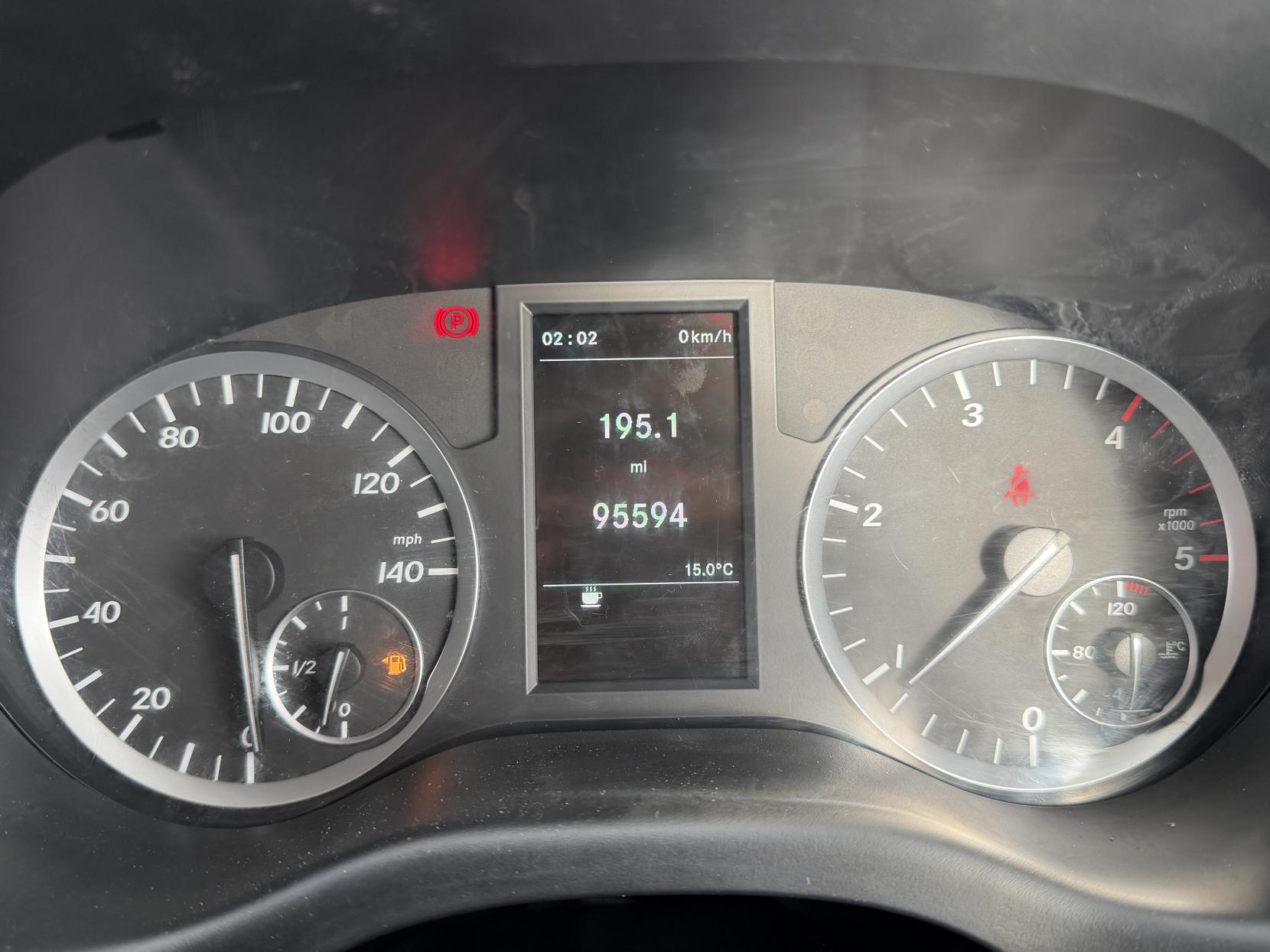 2019 Mercedes-Benz Vito 1.6 111 CDI Panel Van 6dr Diesel Manual FWD L2 Euro 6 (114 ps) - Thumbnail 18