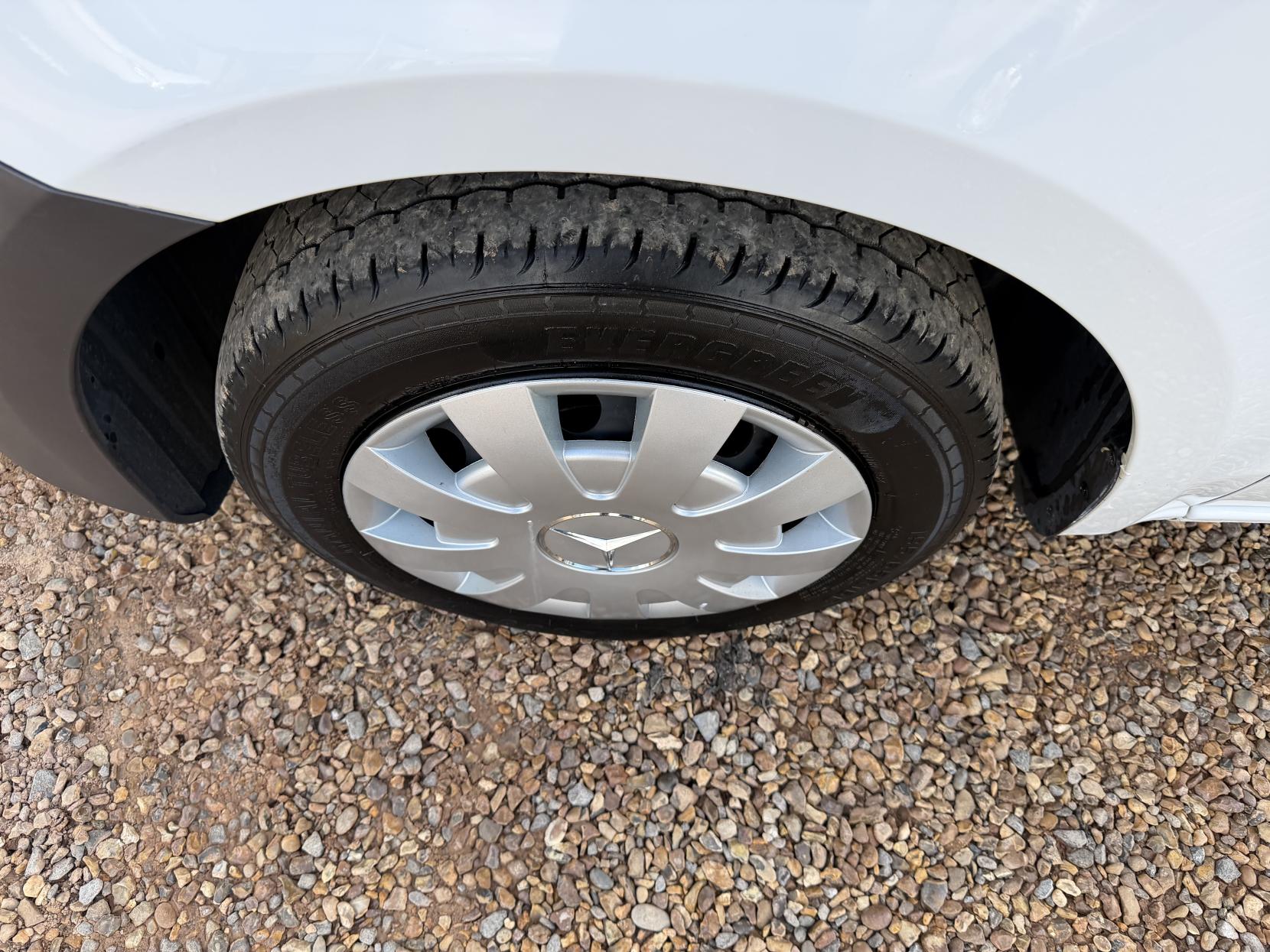 2019 Mercedes-Benz Vito 1.6 111 CDI Panel Van 6dr Diesel Manual FWD L2 Euro 6 (114 ps) - Thumbnail 48