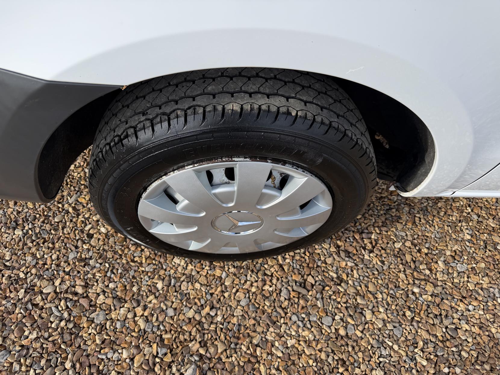 2019 Mercedes-Benz Vito 1.6 111 CDI Panel Van 6dr Diesel Manual FWD L2 Euro 6 (114 ps) - Thumbnail 46
