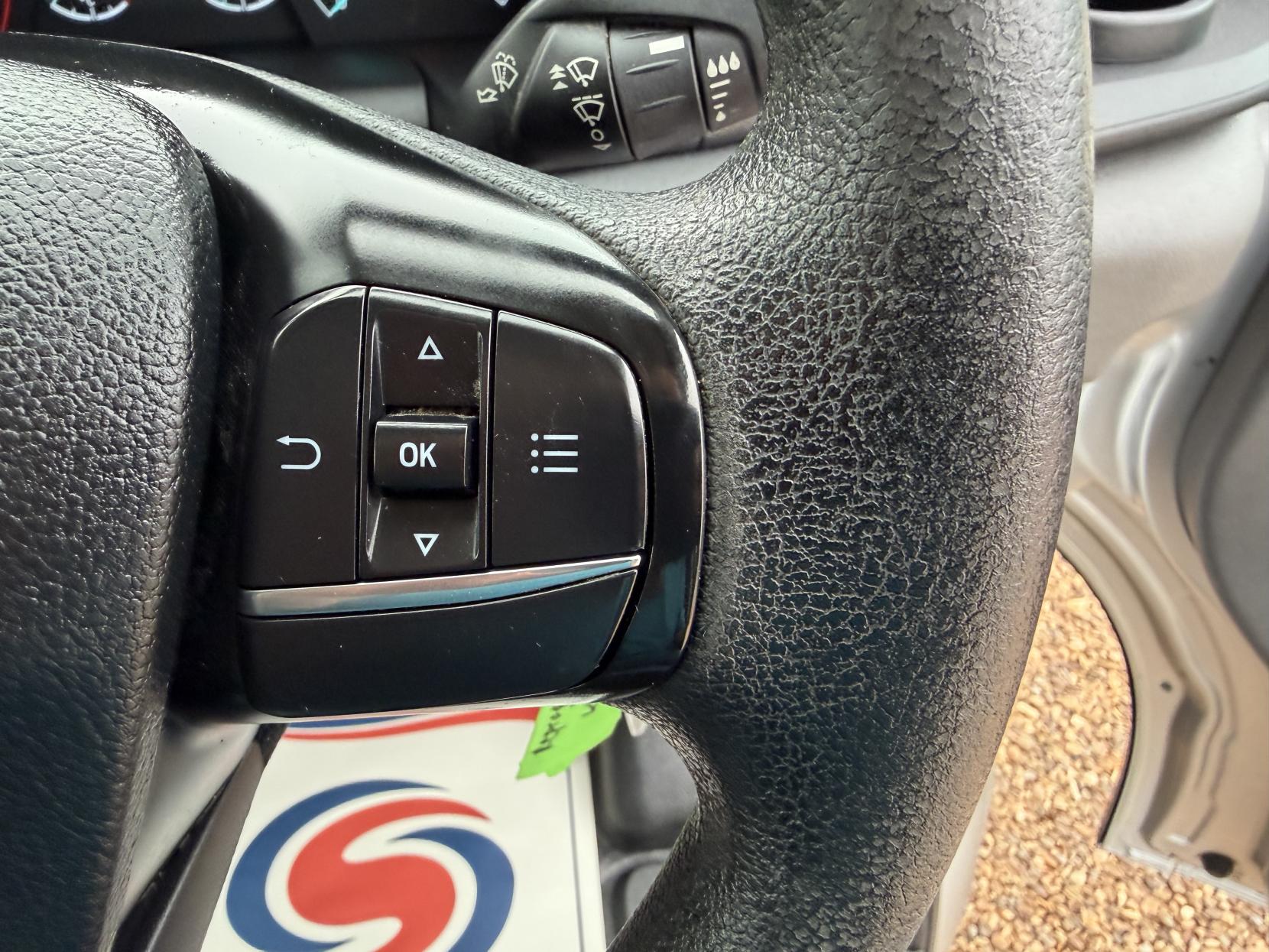 2020 Ford Transit 2.0 350 EcoBlue Leader Panel Van 5dr Diesel Manual FWD L2 H2 Euro 6 (s/s) (130 ps) - Thumbnail 19