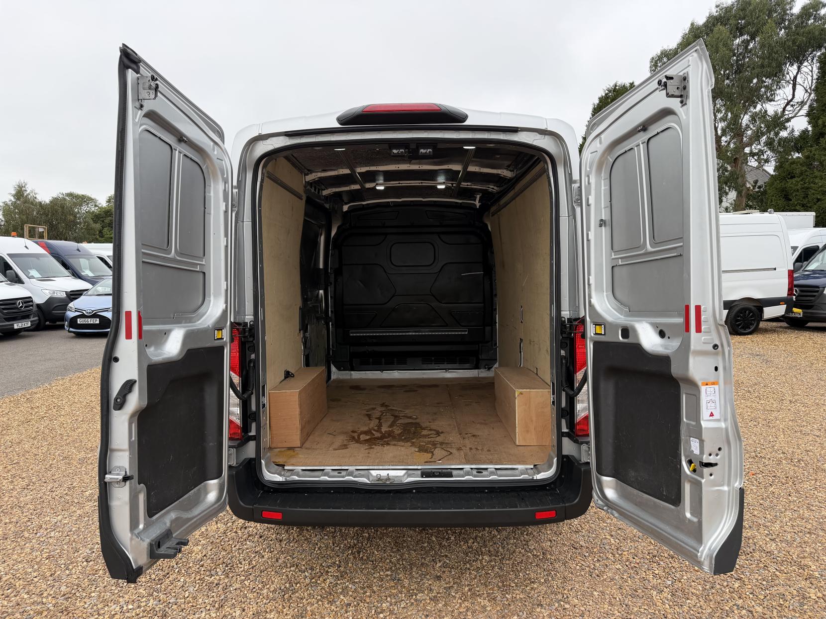 2020 Ford Transit 2.0 350 EcoBlue Leader Panel Van 5dr Diesel Manual FWD L2 H2 Euro 6 (s/s) (130 ps) - Thumbnail 3