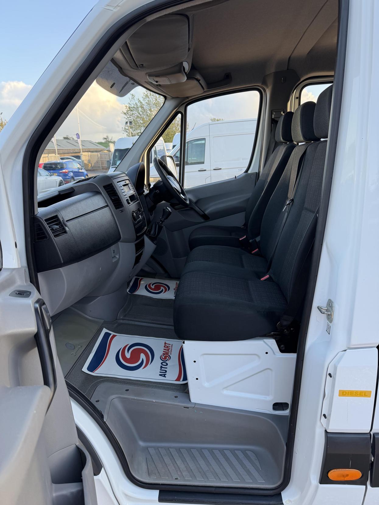 2018 Mercedes-Benz Sprinter 2.1 314 CDI Chassis Cab 4dr Diesel Manual RWD L3 (209 g/km, 140 bhp) - Thumbnail 31