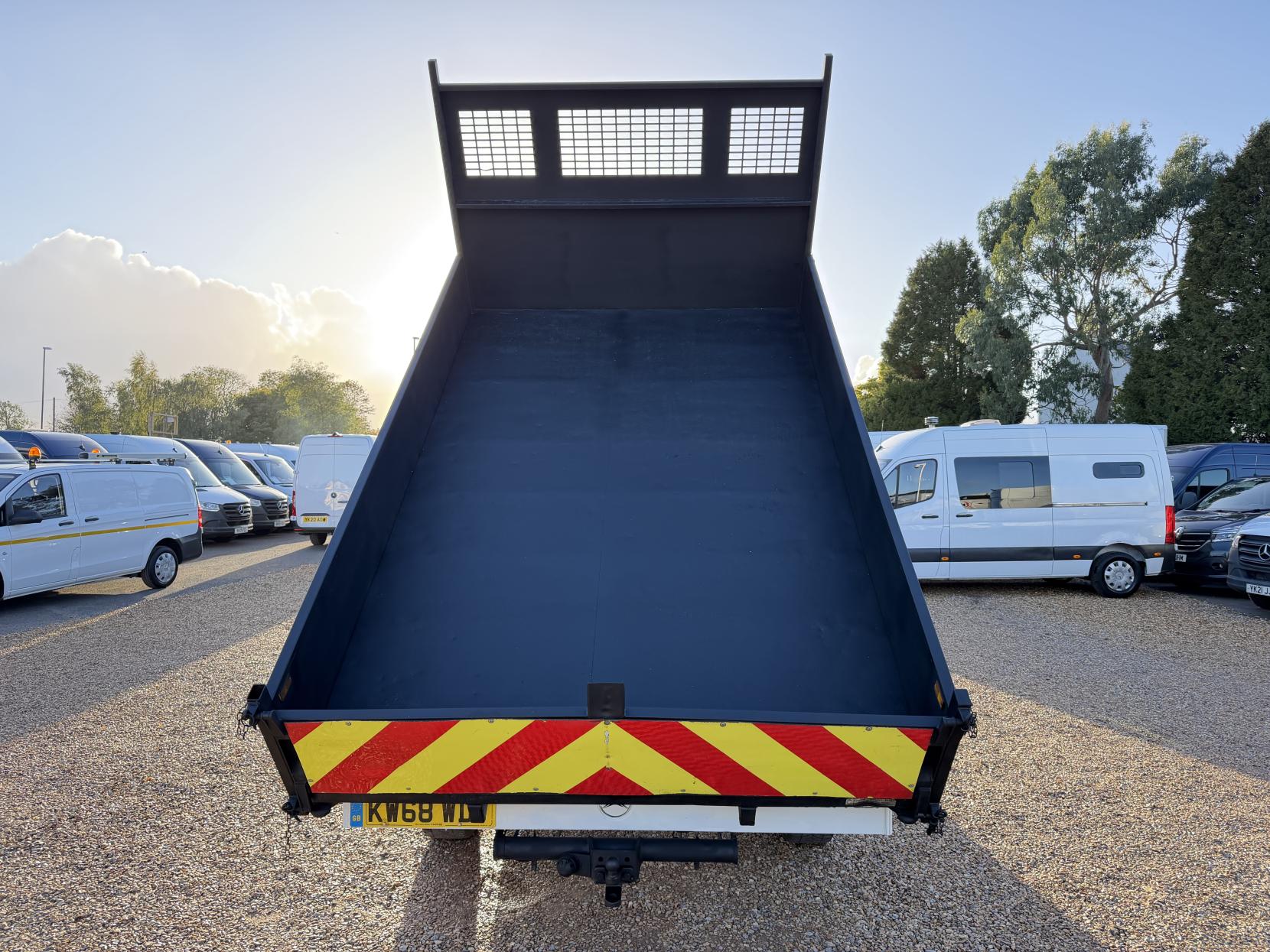 2018 Mercedes-Benz Sprinter 2.1 314 CDI Chassis Cab 4dr Diesel Manual RWD L3 (209 g/km, 140 bhp) - Thumbnail 10