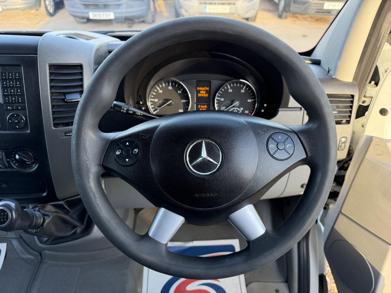 2018 Mercedes-Benz Sprinter 2.1 314 CDI Chassis Cab 4dr Diesel Manual RWD L3 (209 g/km, 140 bhp) - Thumbnail 16