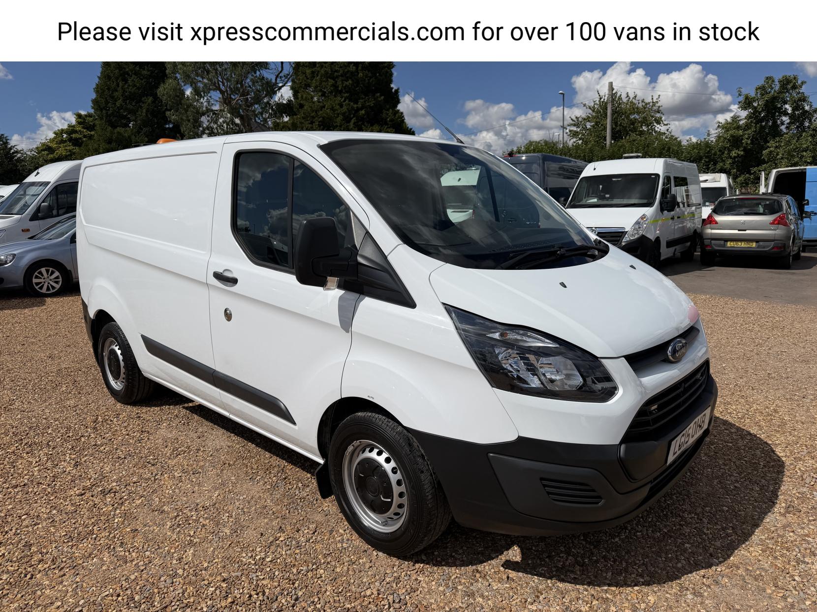 2015 Ford Transit Custom 2.2 TDCi 310 Panel Van 5dr Diesel Manual L2 H1 (186 g/km, 123 bhp) - Thumbnail 5