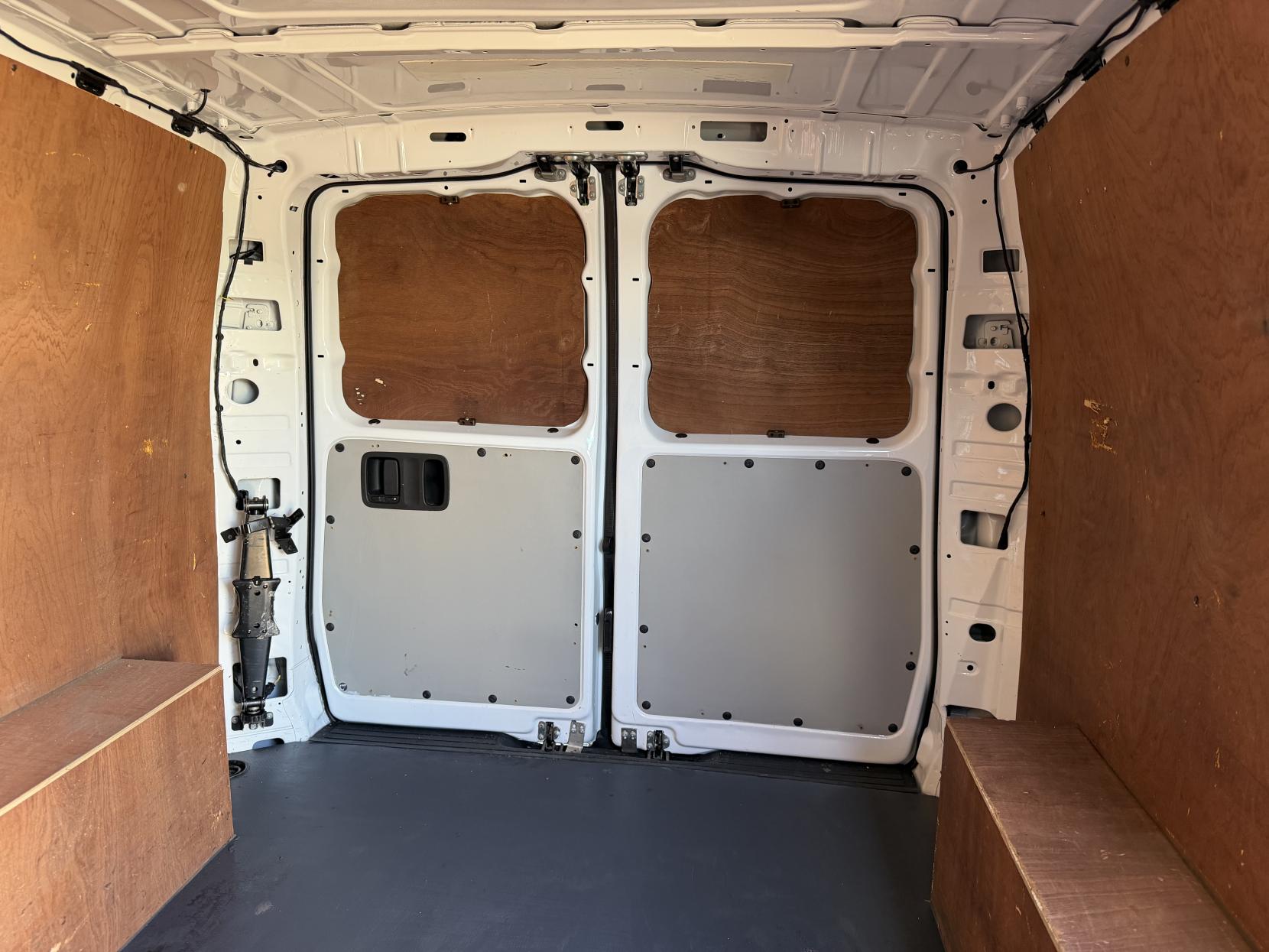 2019 Mercedes-Benz Vito 1.6 111 CDI Panel Van 6dr Diesel Manual FWD L2 Euro 6 (114 ps) - Thumbnail 33