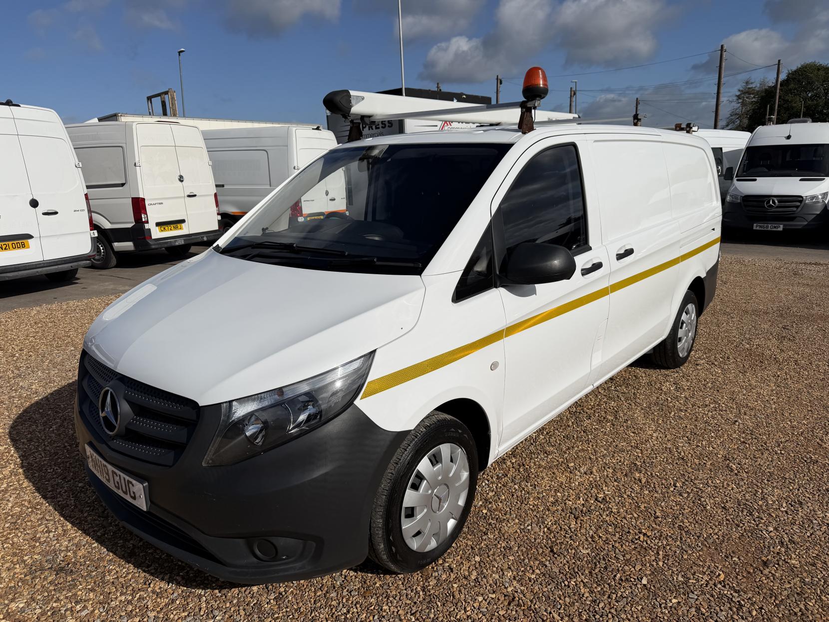 2019 Mercedes-Benz Vito 1.6 111 CDI Panel Van 6dr Diesel Manual FWD L2 Euro 6 (114 ps) - Thumbnail 7