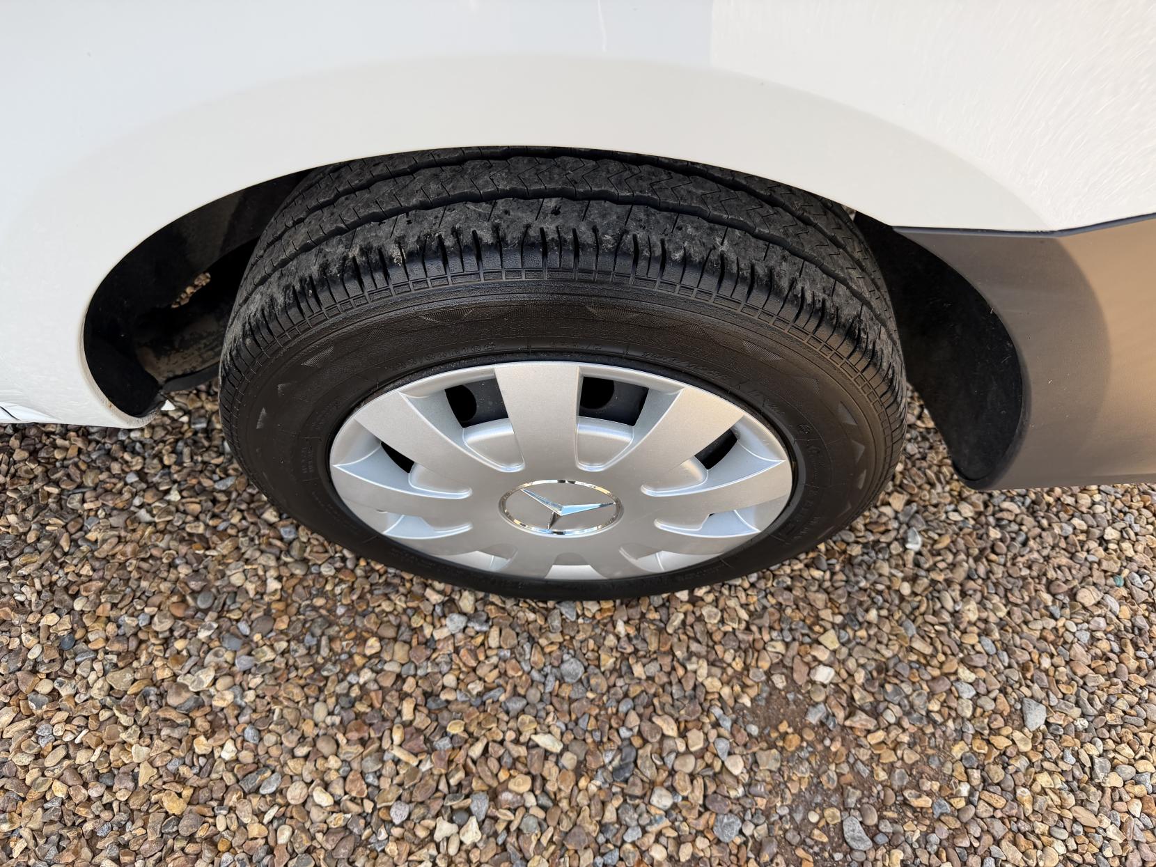 2019 Mercedes-Benz Vito 1.6 111 CDI Panel Van 6dr Diesel Manual FWD L2 Euro 6 (114 ps) - Thumbnail 44