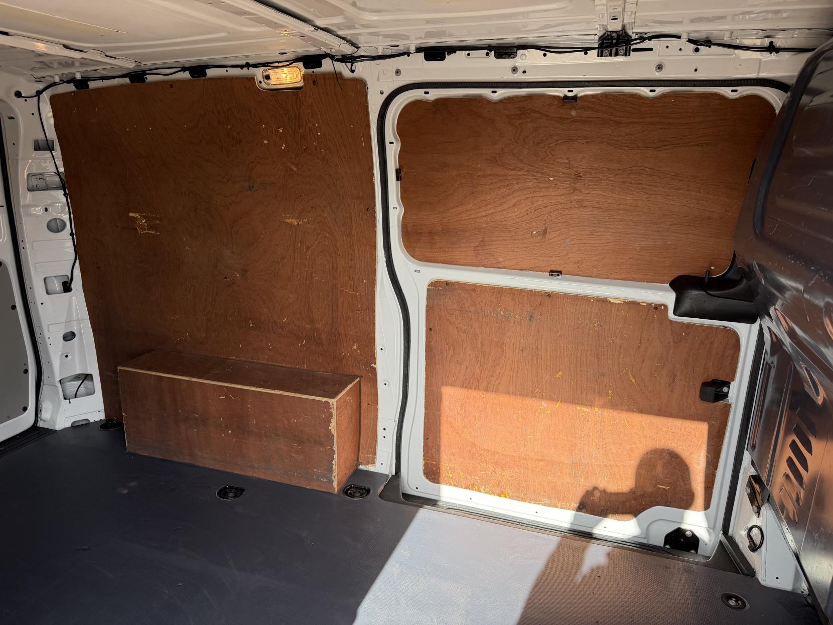 2019 Mercedes-Benz Vito 1.6 111 CDI Panel Van 6dr Diesel Manual FWD L2 Euro 6 (114 ps) - Thumbnail 37