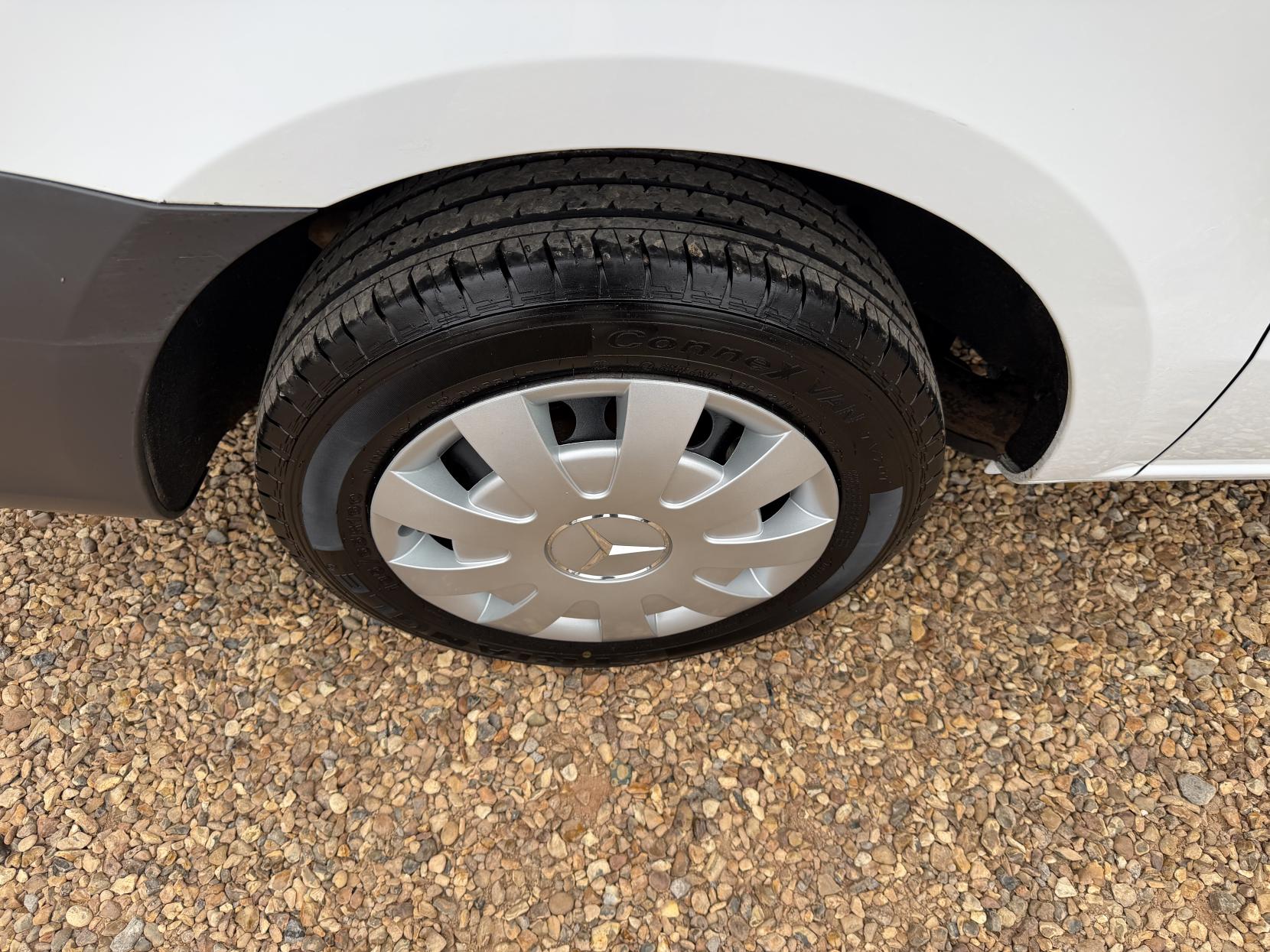 2016 Mercedes-Benz Vito 2.1 114 CDI BlueTEC Panel Van 5dr Diesel G-Tronic+ RWD L1 Euro 6 (136 ps) - Thumbnail 47