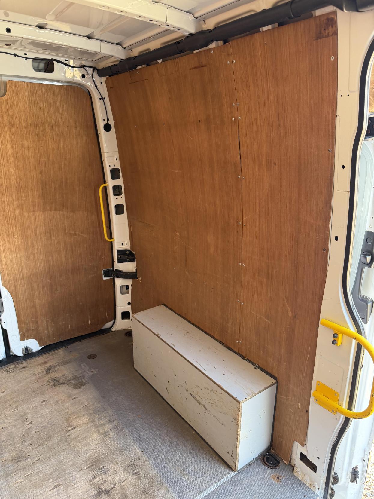 2018 Mercedes-Benz Sprinter 2.1 314 CDi Panel Van 5dr Diesel Manual RWD L2 (213 g/km, 140 bhp) - Thumbnail 37