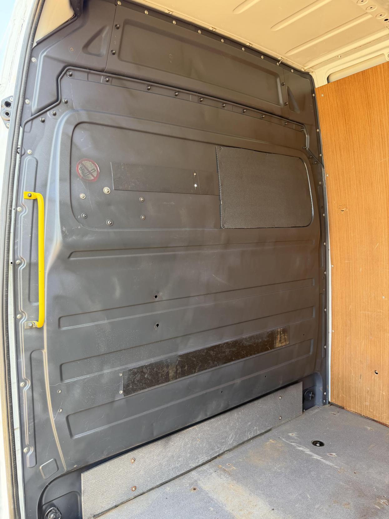 2018 Mercedes-Benz Sprinter 2.1 314 CDi Panel Van 5dr Diesel Manual RWD L2 (213 g/km, 140 bhp) - Thumbnail 32