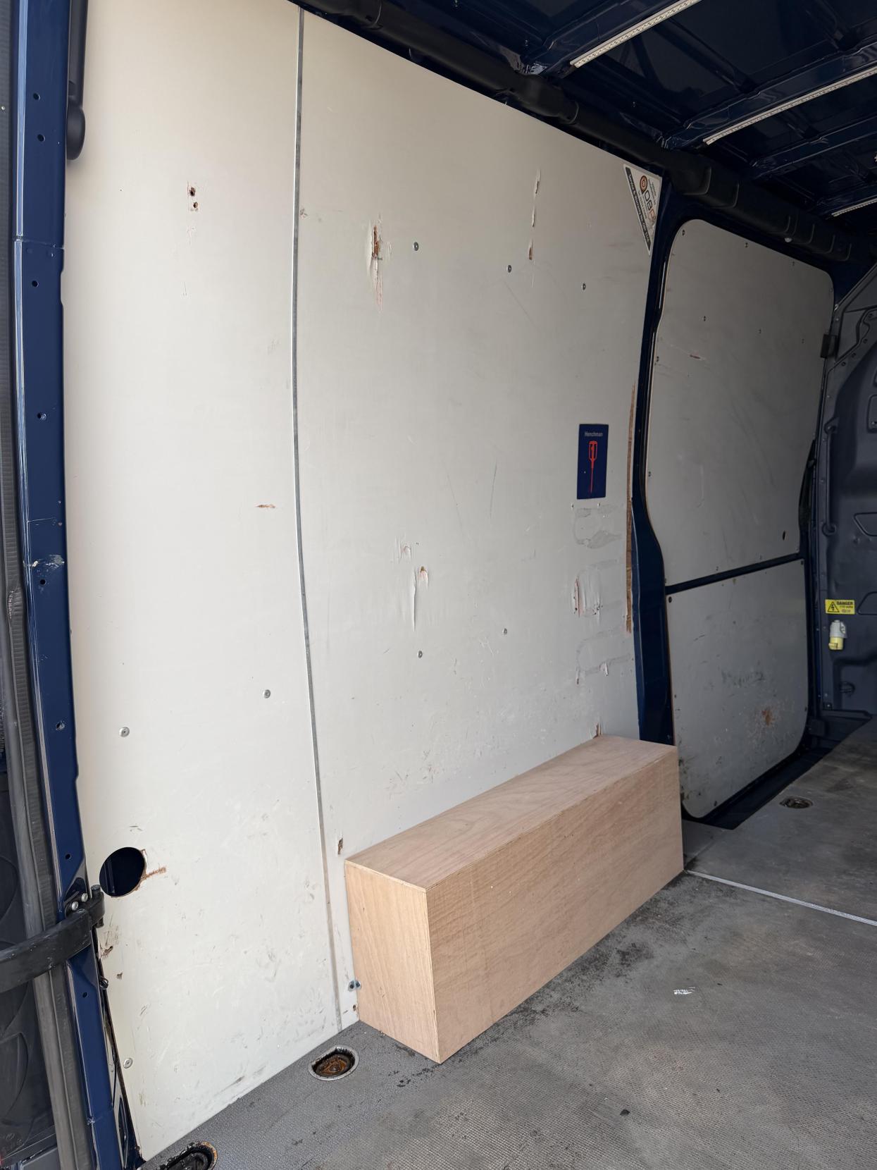 2019 Mercedes-Benz Sprinter 2.1 316 CDI Panel Van 5dr Diesel Manual RWD L2 H2 Euro 6 (163 ps) - Thumbnail 41