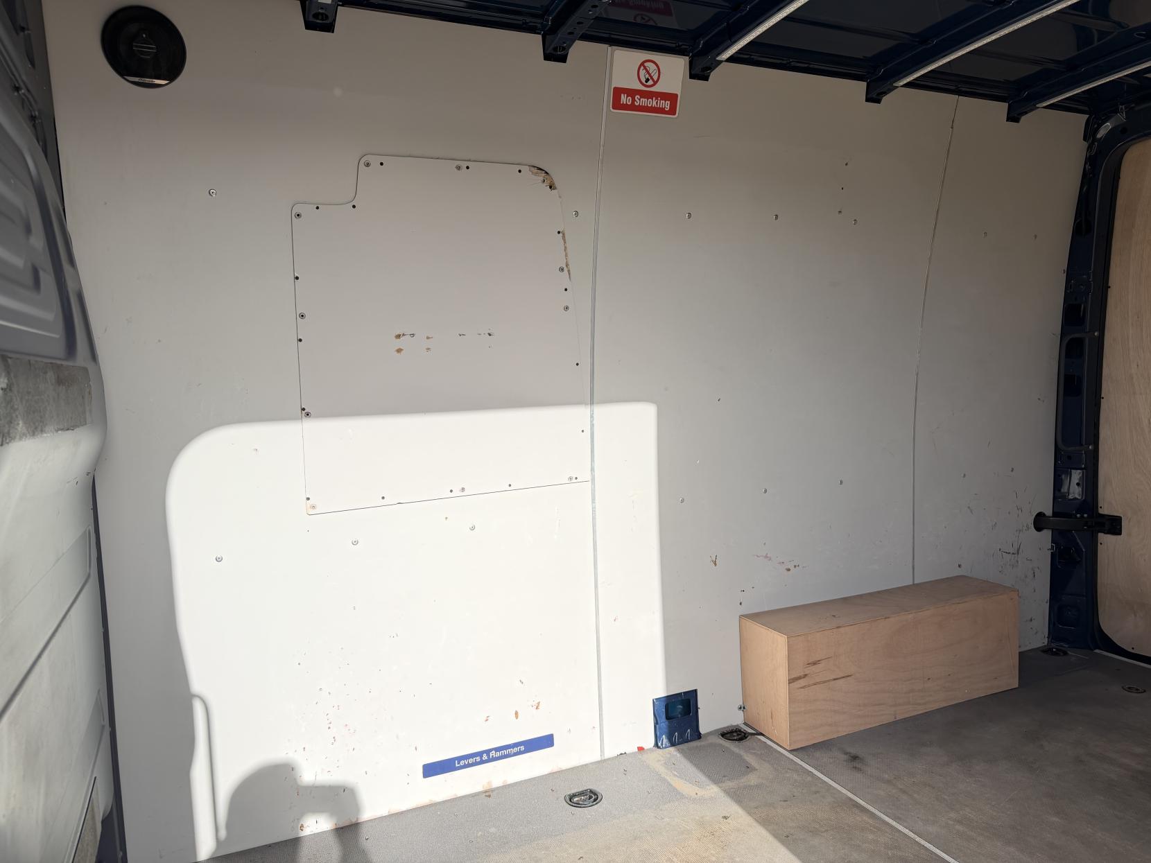 2019 Mercedes-Benz Sprinter 2.1 316 CDI Panel Van 5dr Diesel Manual RWD L2 H2 Euro 6 (163 ps) - Thumbnail 38