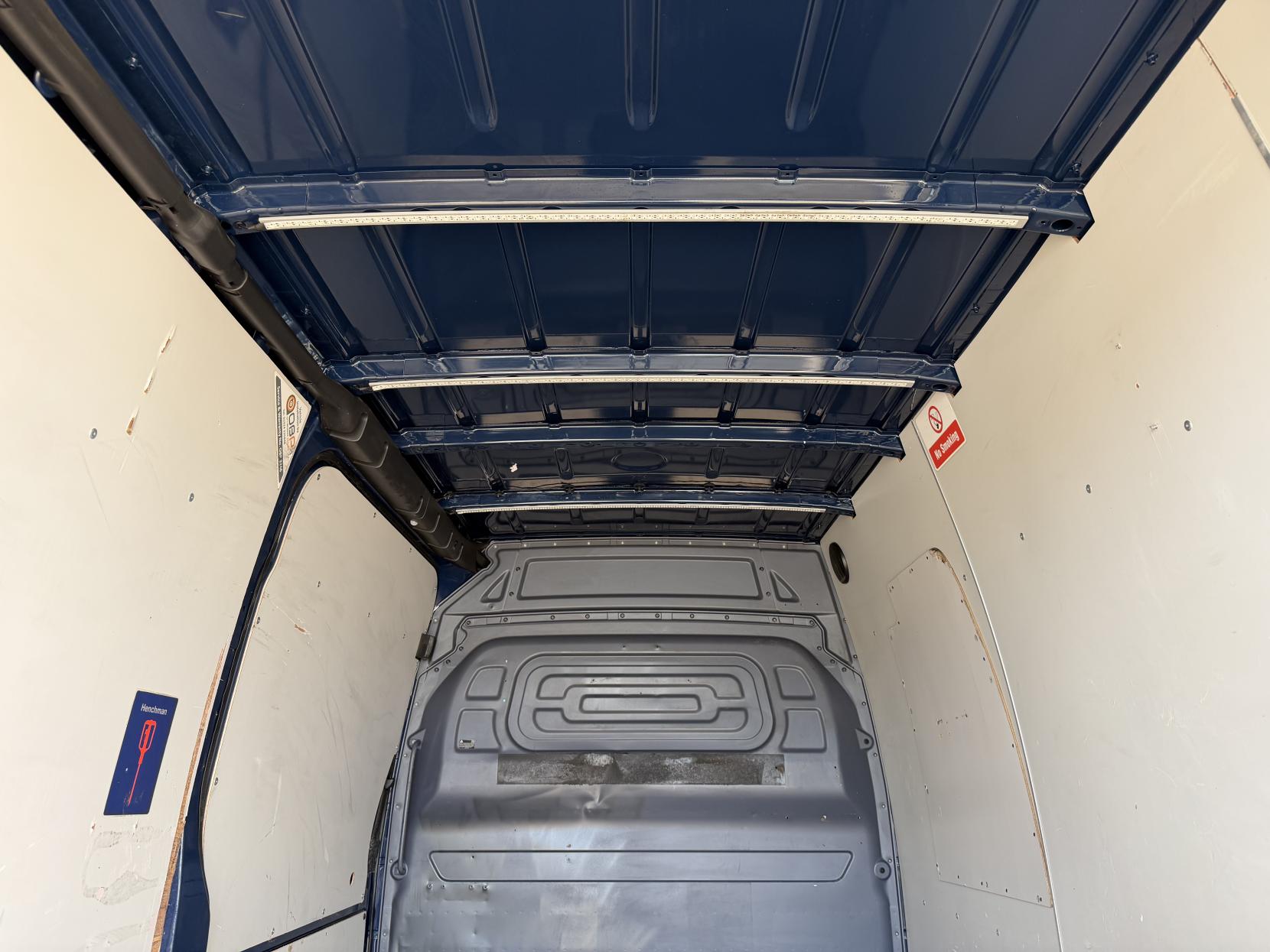 2019 Mercedes-Benz Sprinter 2.1 316 CDI Panel Van 5dr Diesel Manual RWD L2 H2 Euro 6 (163 ps) - Thumbnail 43