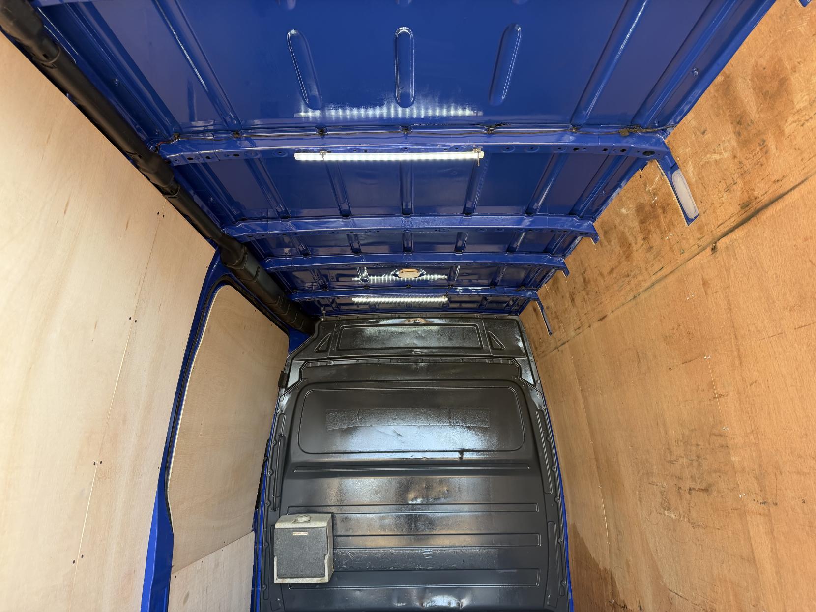 2017 Mercedes-Benz Sprinter 2.1 314 CDi Panel Van 5dr Diesel Manual RWD L2 (213 g/km, 140 bhp) - Thumbnail 45