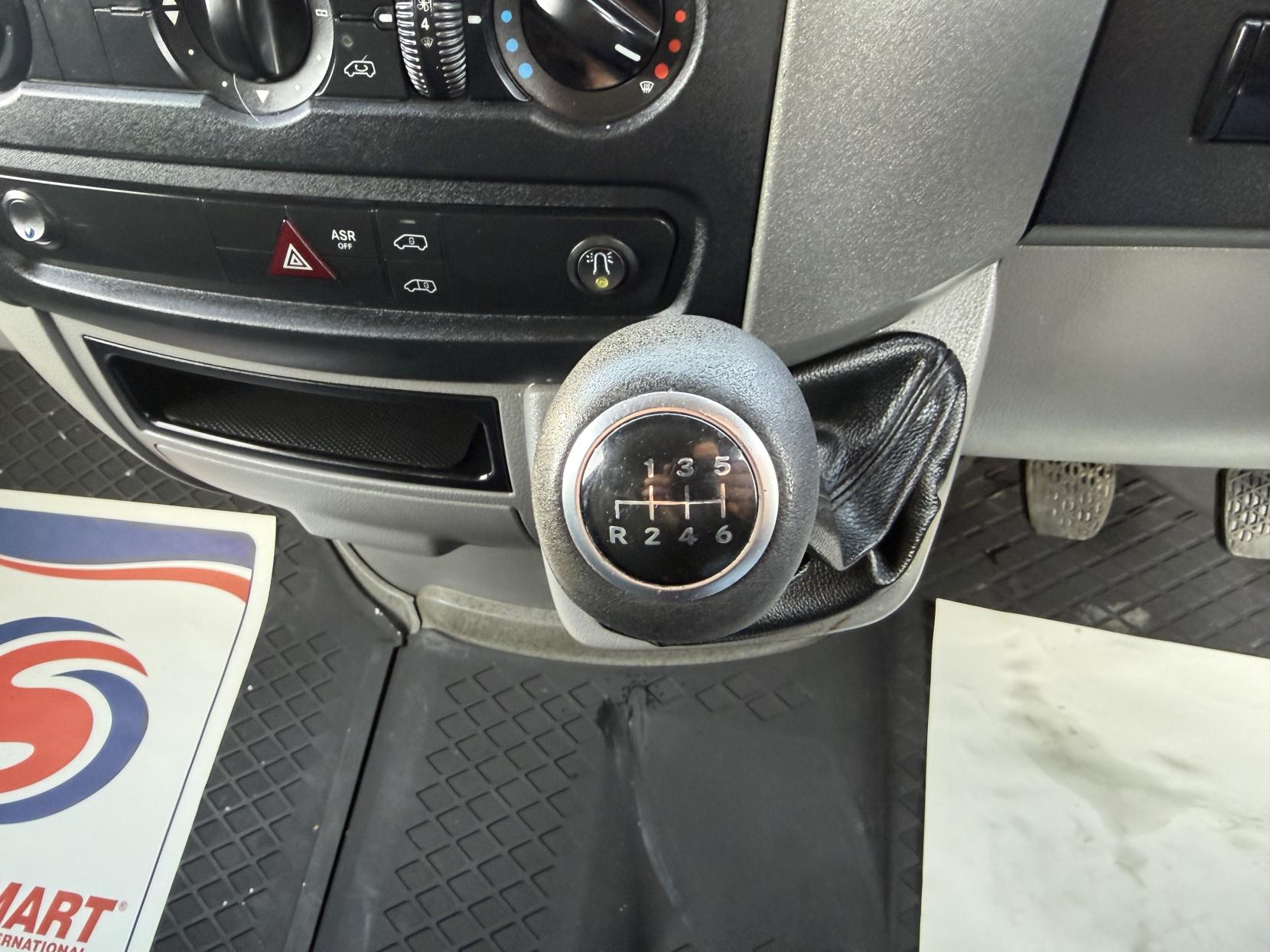2017 Mercedes-Benz Sprinter 2.1 314 CDi Panel Van 5dr Diesel Manual RWD L2 (213 g/km, 140 bhp) - Thumbnail 26
