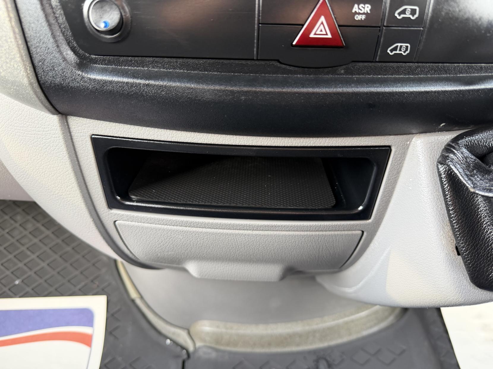 2017 Mercedes-Benz Sprinter 2.1 314 CDi Panel Van 5dr Diesel Manual RWD L2 (213 g/km, 140 bhp) - Thumbnail 27
