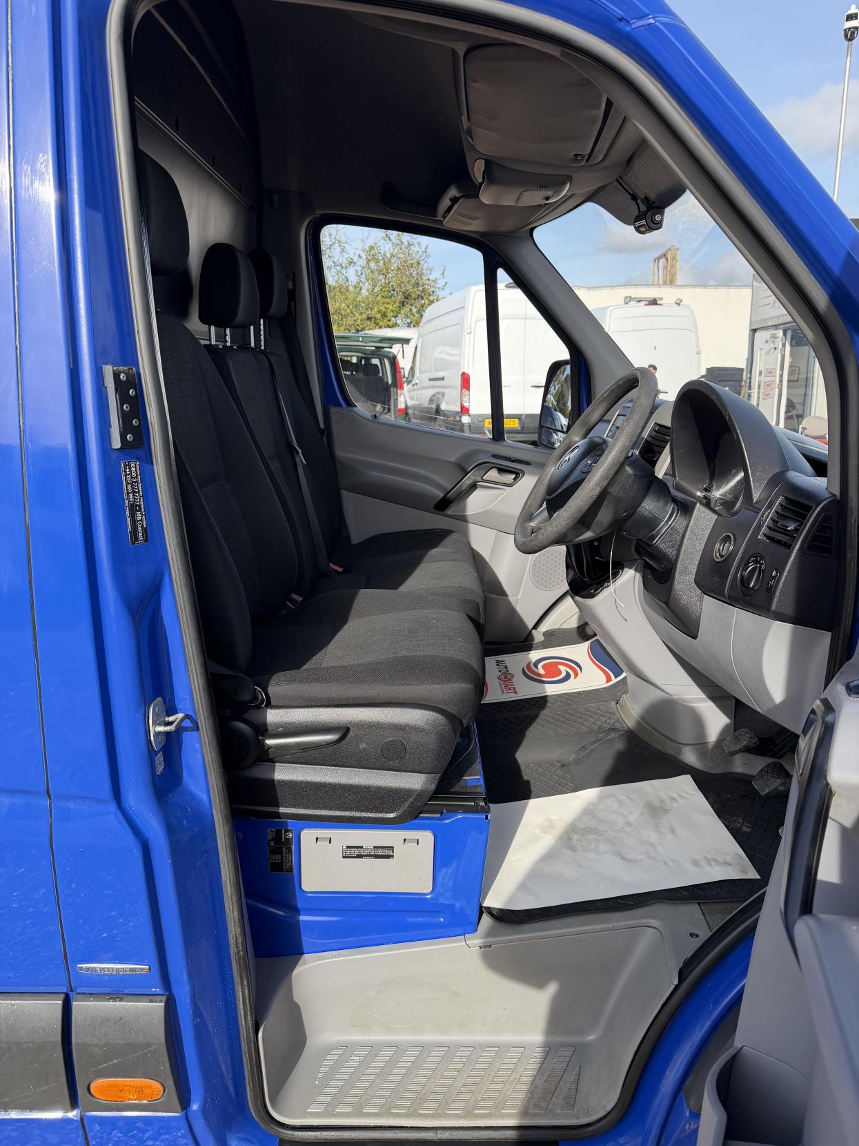 2017 Mercedes-Benz Sprinter 2.1 314 CDi Panel Van 5dr Diesel Manual RWD L2 (213 g/km, 140 bhp) - Thumbnail 14