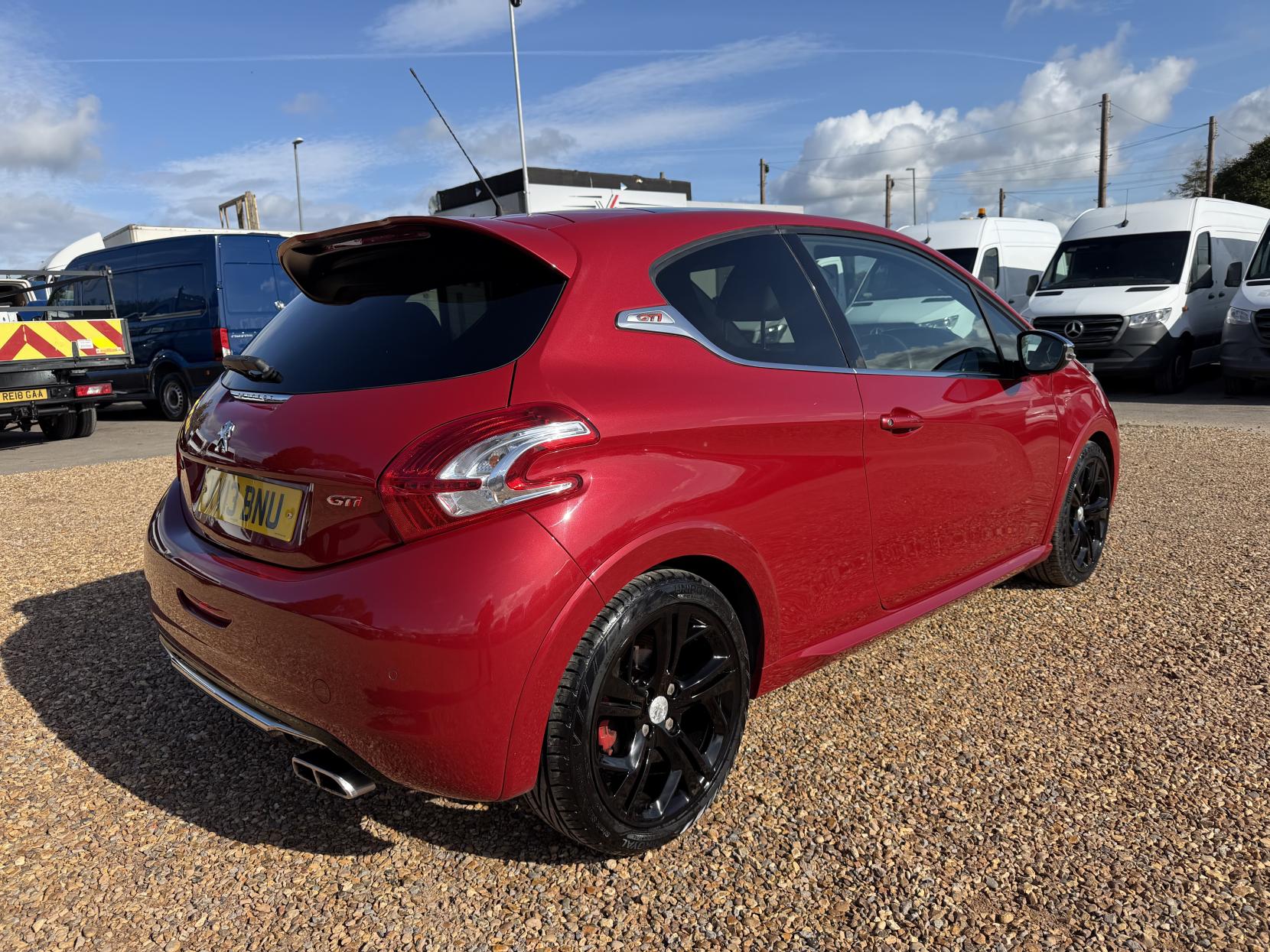 2013 Peugeot 208 1.6 THP GTi Hatchback 3dr Petrol Manual Euro 5 (200 ps) - Thumbnail 12