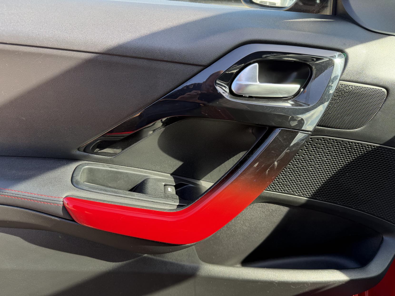 2013 Peugeot 208 1.6 THP GTi Hatchback 3dr Petrol Manual Euro 5 (200 ps) - Thumbnail 27