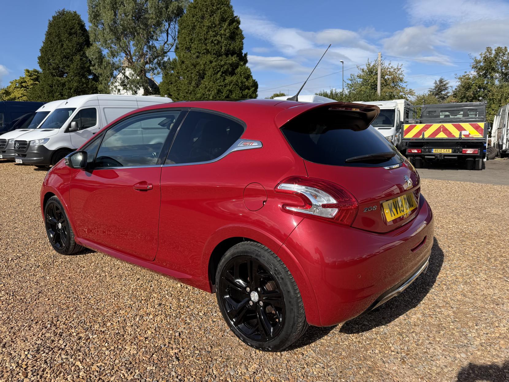 2013 Peugeot 208 1.6 THP GTi Hatchback 3dr Petrol Manual Euro 5 (200 ps) - Thumbnail 10