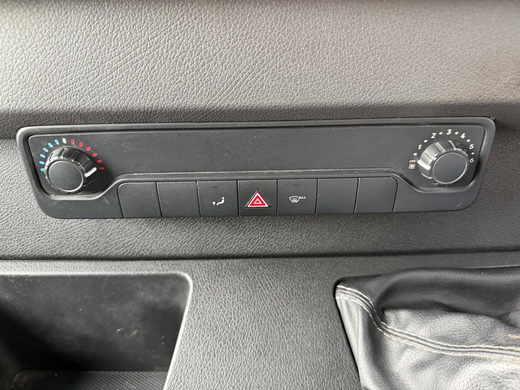 2019 Mercedes-Benz Sprinter 2.1 311 CDI Panel Van 5dr Diesel Manual RWD L3 H2 Euro 6 (114 ps) - Thumbnail 23