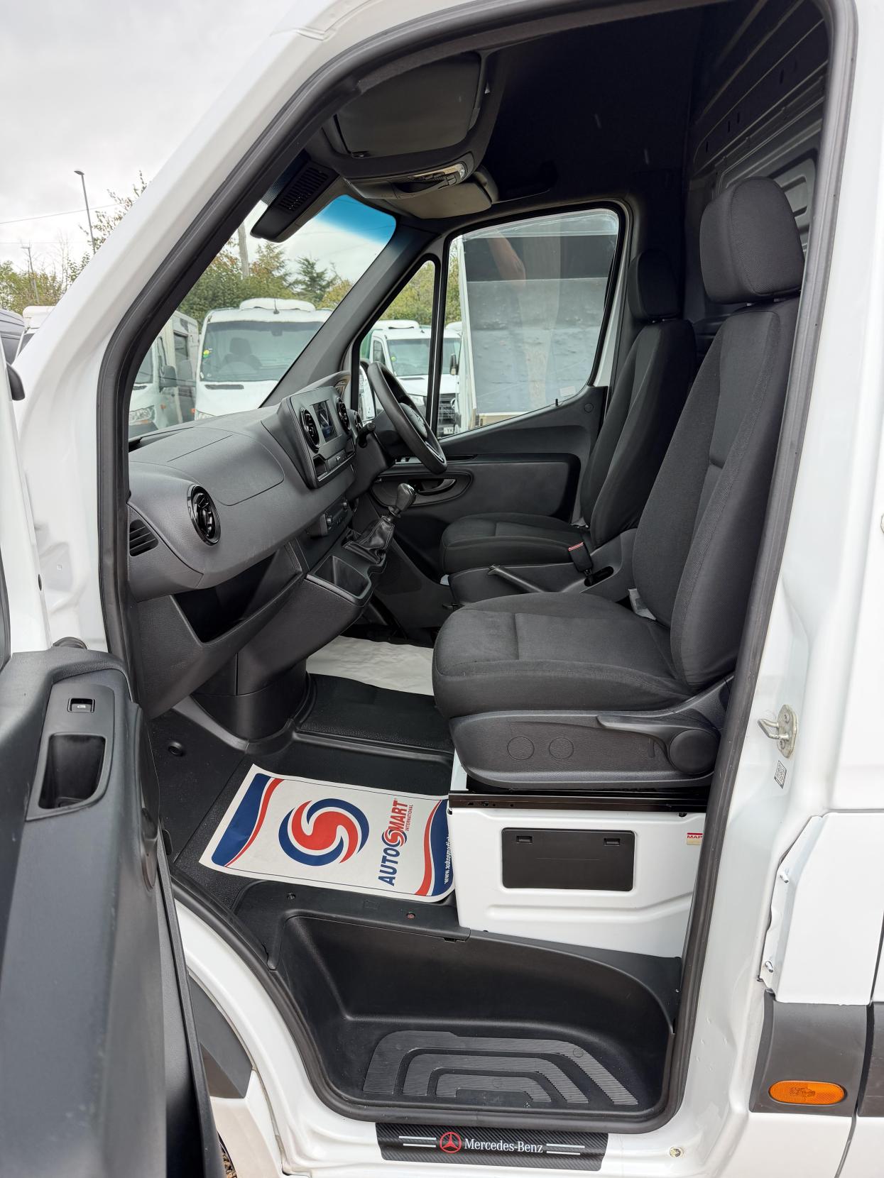 2019 Mercedes-Benz Sprinter 2.1 311 CDI Panel Van 5dr Diesel Manual RWD L3 H2 Euro 6 (114 ps) - Thumbnail 31