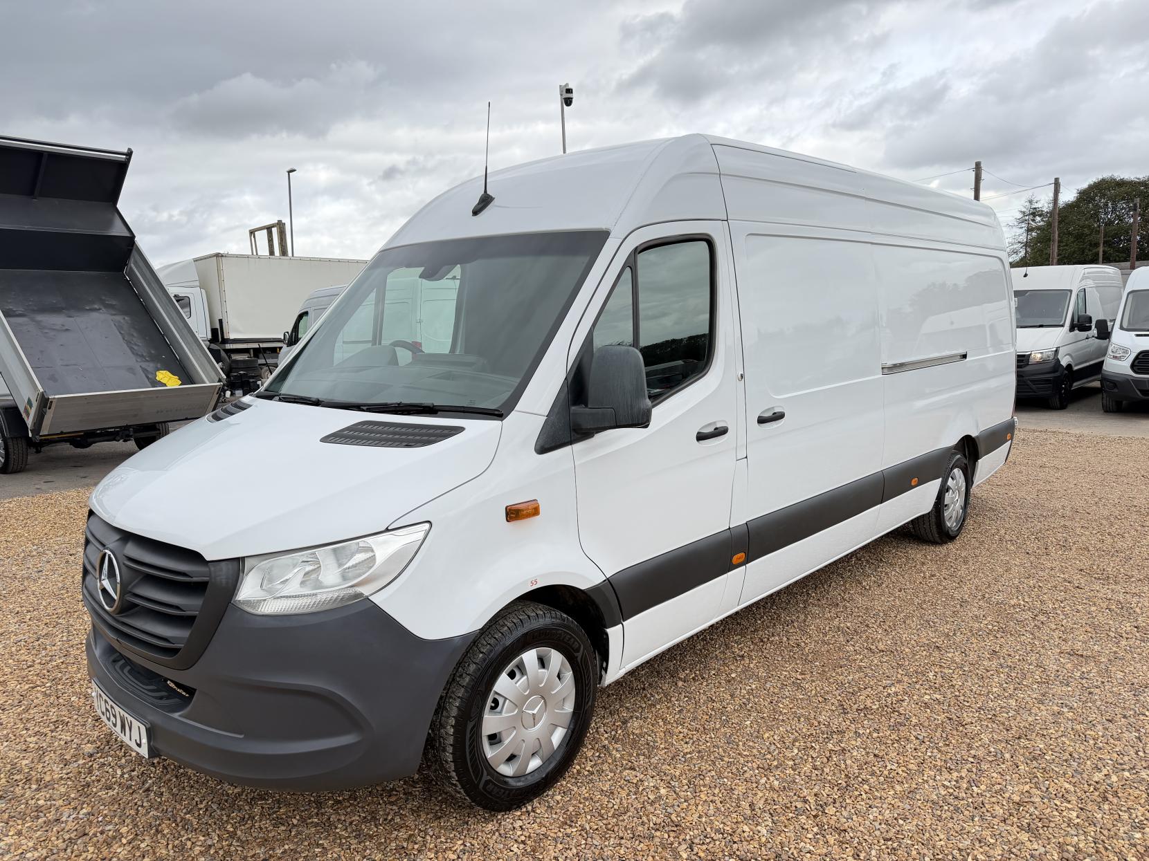 2019 Mercedes-Benz Sprinter 2.1 311 CDI Panel Van 5dr Diesel Manual RWD L3 H2 Euro 6 (114 ps) - Thumbnail 7