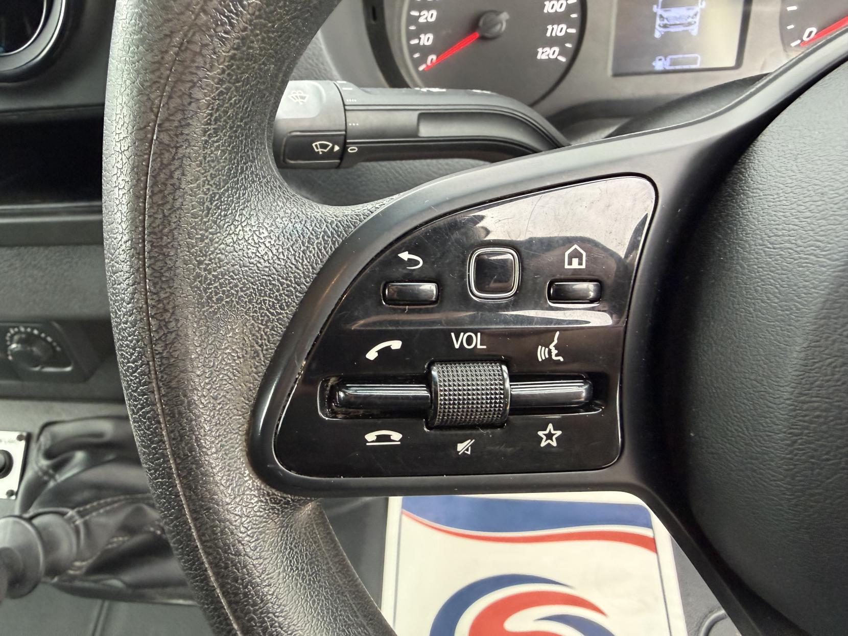 2020 Mercedes-Benz Sprinter 2.1 316 CDI Panel Van 5dr Diesel Manual RWD L2 H2 Euro 6 (163 ps) - Thumbnail 17