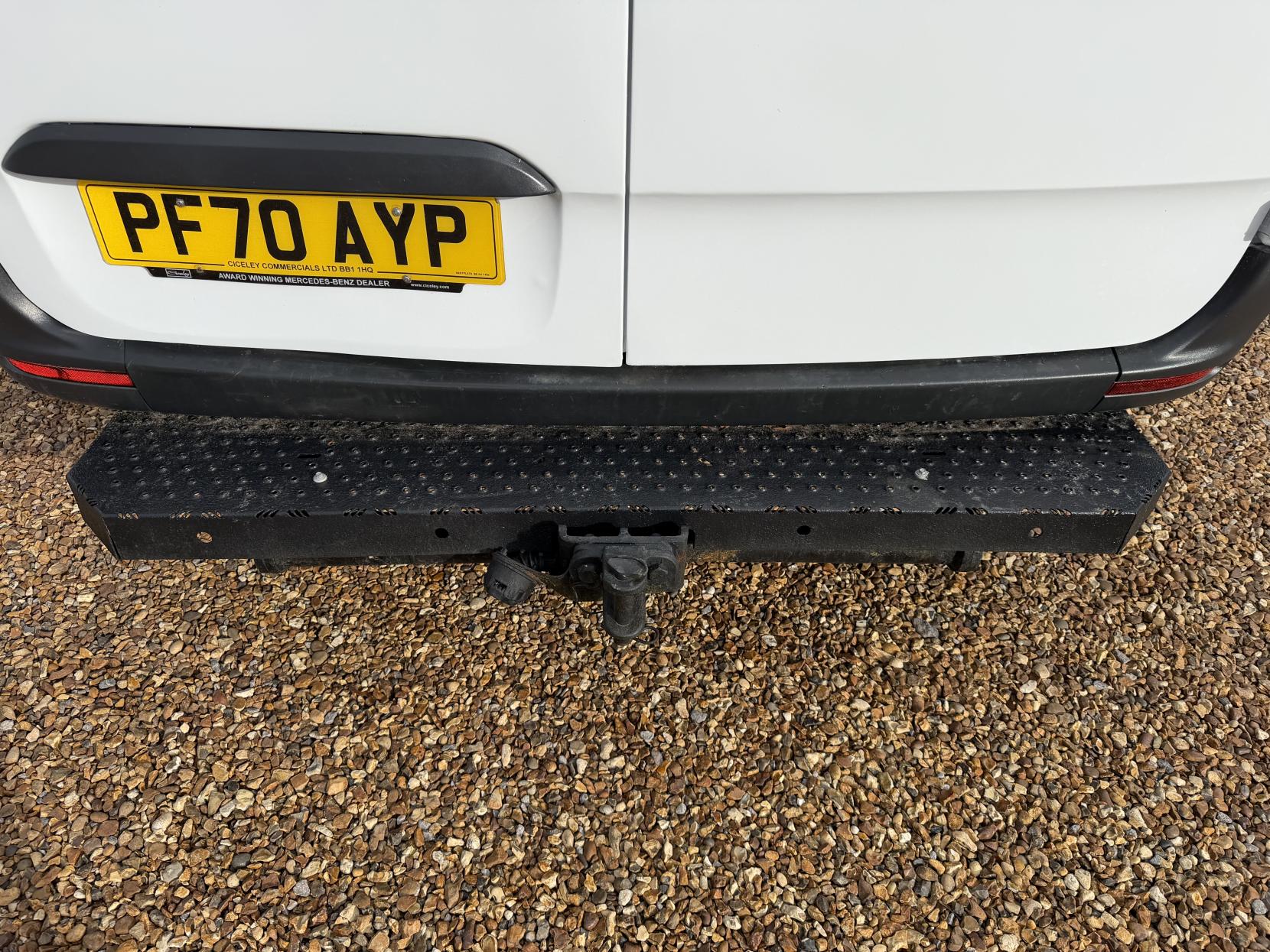 2020 Mercedes-Benz Sprinter 2.1 316 CDI Panel Van 5dr Diesel Manual RWD L2 H2 Euro 6 (163 ps) - Thumbnail 51
