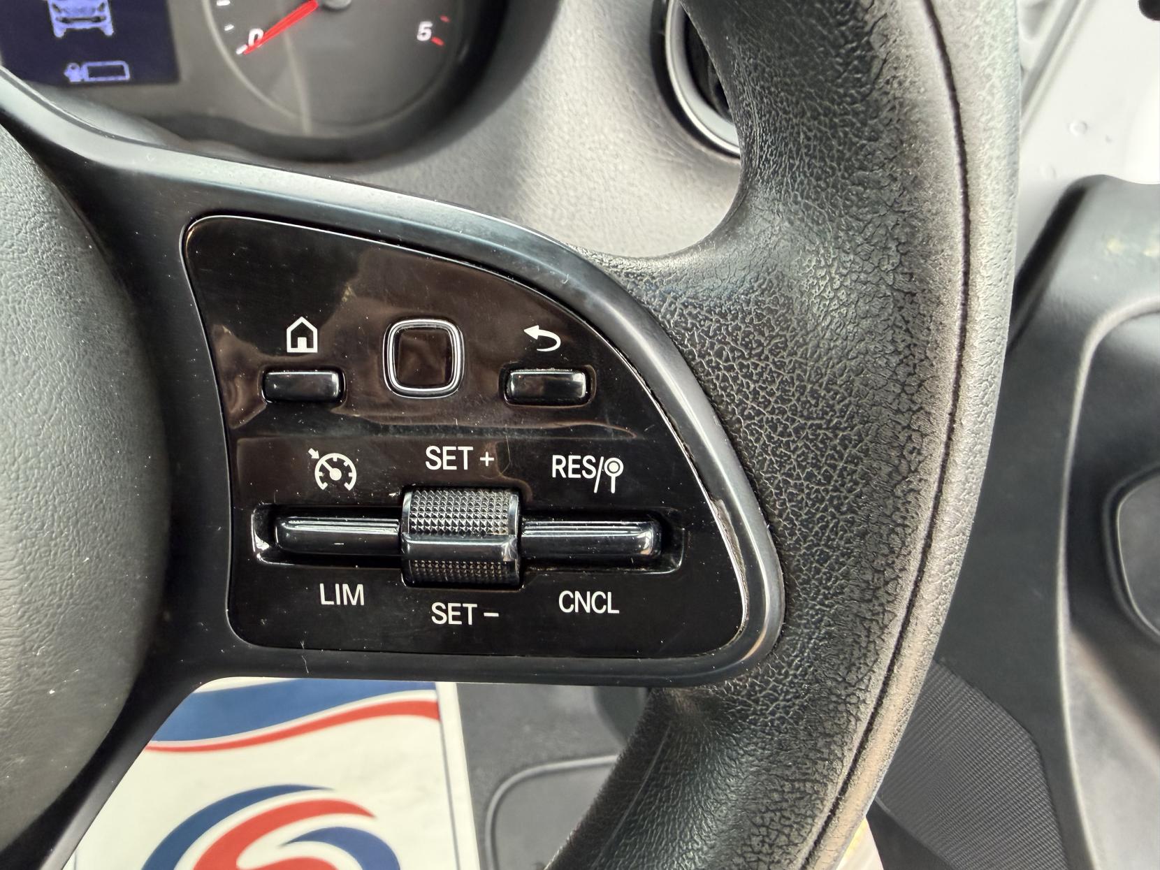 2020 Mercedes-Benz Sprinter 2.1 316 CDI Panel Van 5dr Diesel Manual RWD L2 H2 Euro 6 (163 ps) - Thumbnail 19