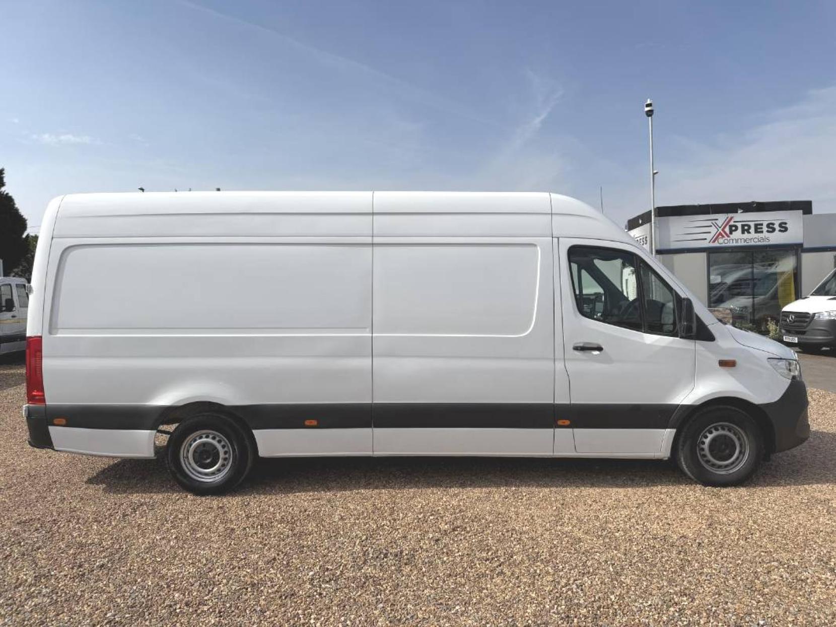 2019 Mercedes-Benz Sprinter 2.1 311 CDI Panel Van 5dr Diesel Manual RWD L3 H2 Euro 6 (114 ps) - Thumbnail 12