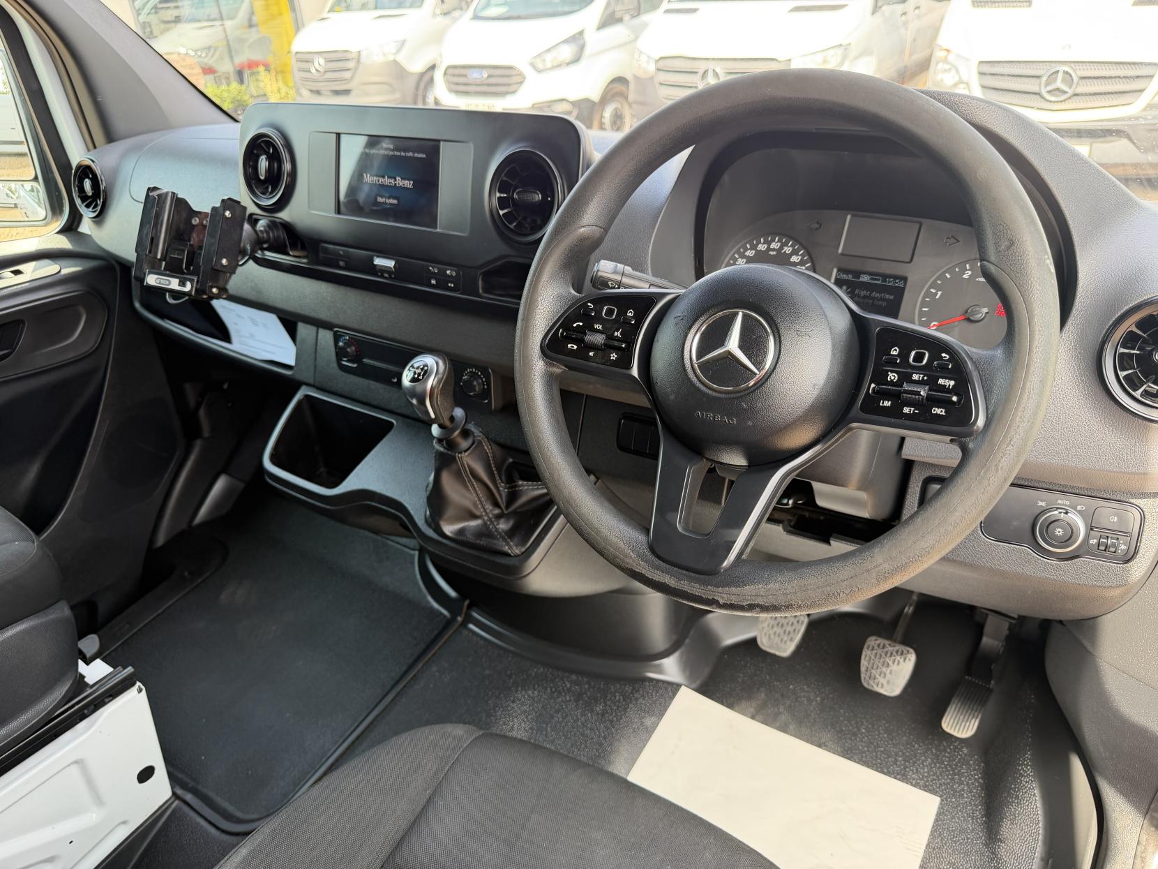 2019 Mercedes-Benz Sprinter 2.1 311 CDI Panel Van 5dr Diesel Manual RWD L3 H2 Euro 6 (114 ps) - Thumbnail 2