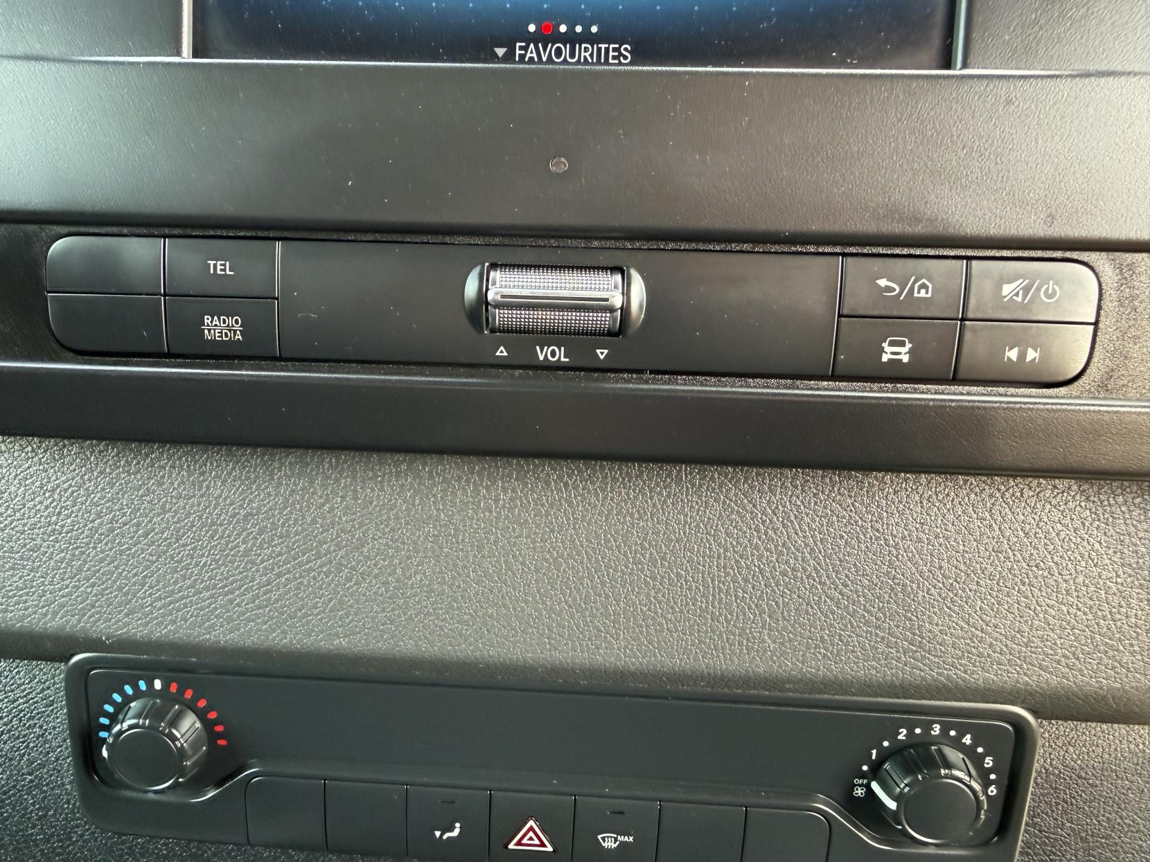2019 Mercedes-Benz Sprinter 2.1 311 CDI Panel Van 5dr Diesel Manual RWD L3 H2 Euro 6 (114 ps) - Thumbnail 31