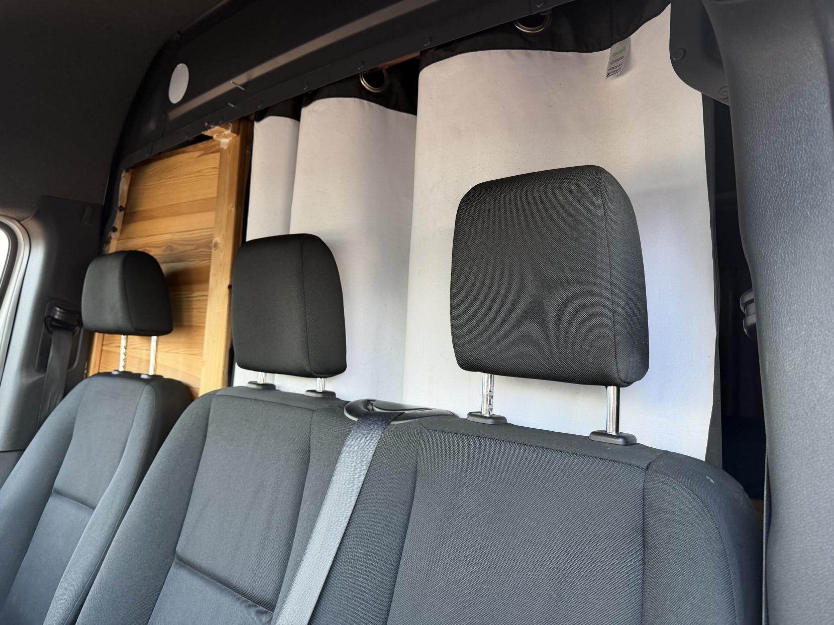 2018 Mercedes-Benz Sprinter 2.1 314 CDI Panel Van 5dr Diesel Manual FWD L2 H2 Euro 6 (143 ps) - Thumbnail 31