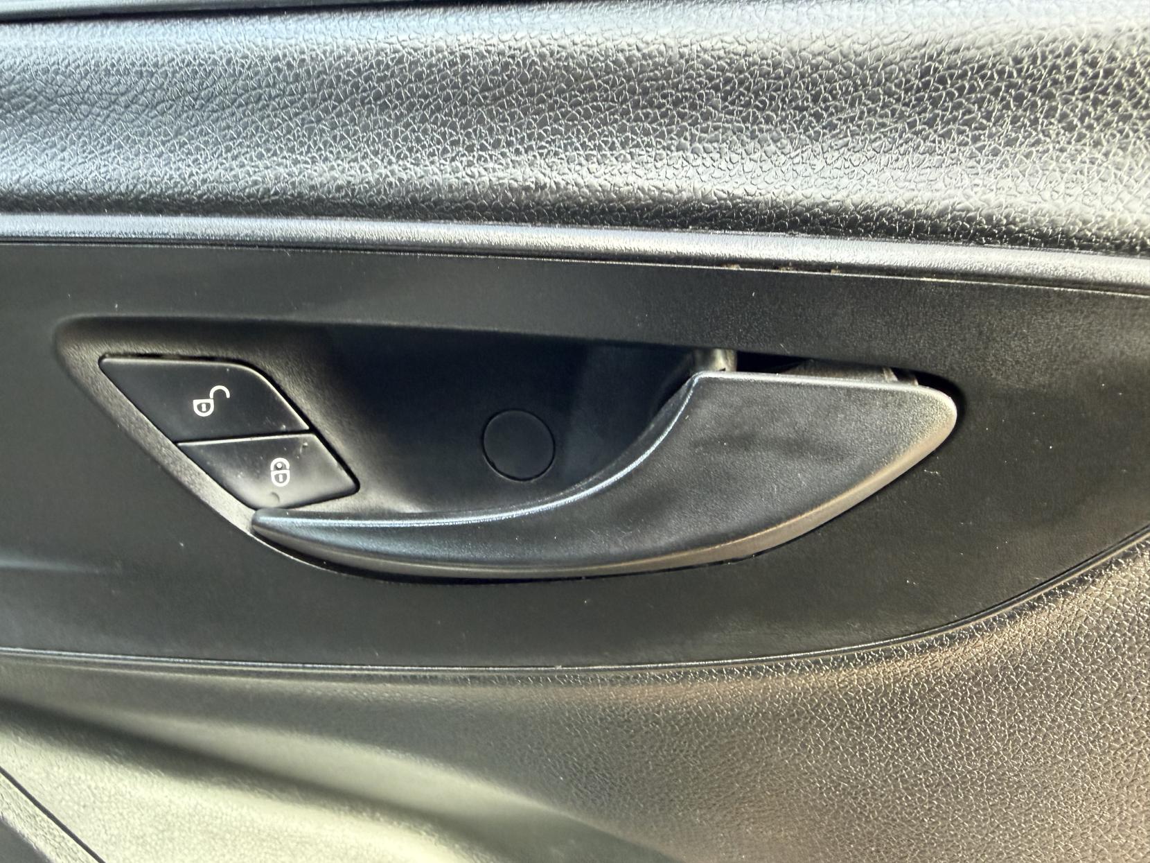 2018 Mercedes-Benz Sprinter 2.1 314 CDI Panel Van 5dr Diesel Manual FWD L2 H2 Euro 6 (143 ps) - Thumbnail 27