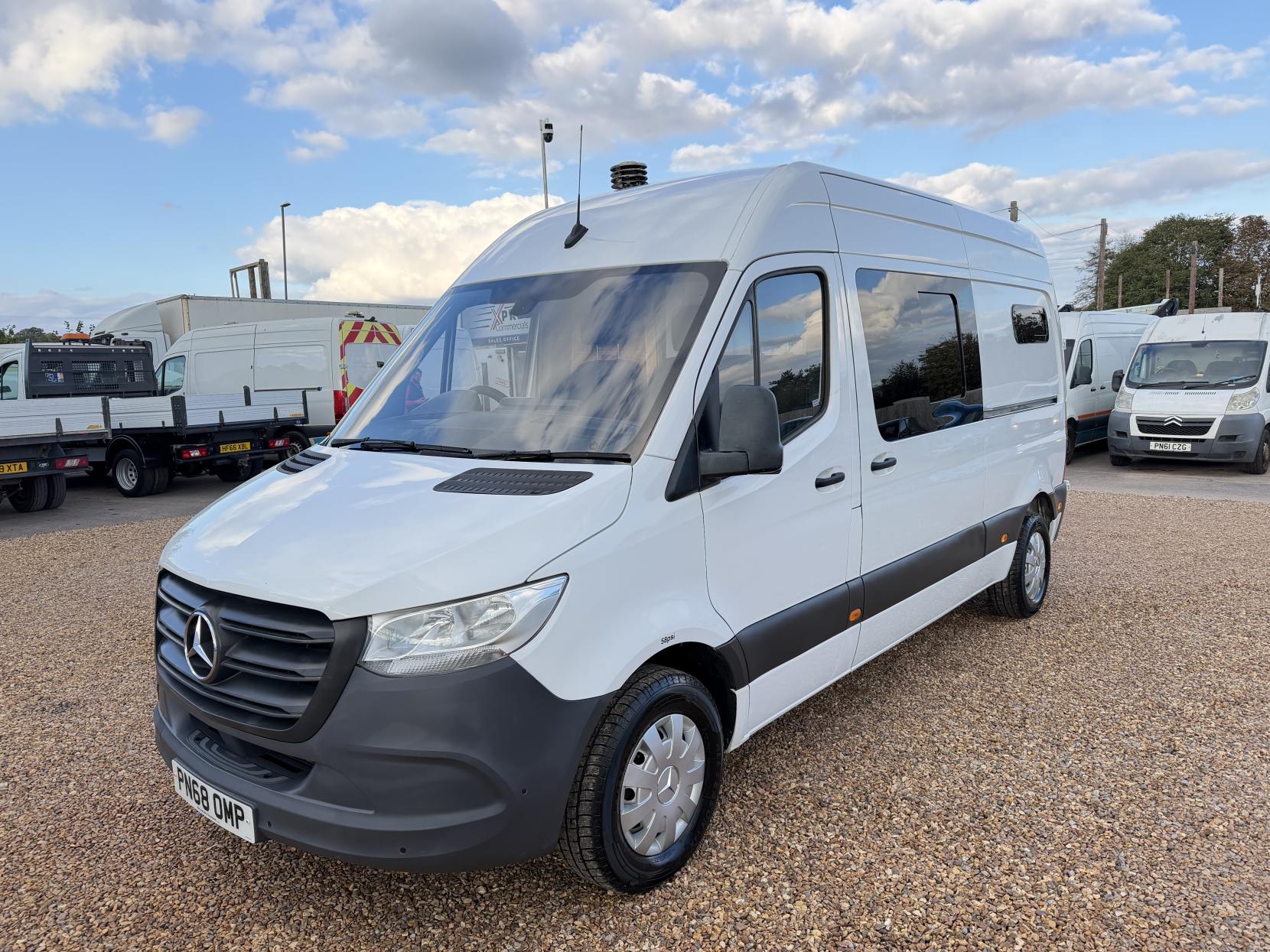 2018 Mercedes-Benz Sprinter 2.1 314 CDI Panel Van 5dr Diesel Manual FWD L2 H2 Euro 6 (143 ps) - Thumbnail 8