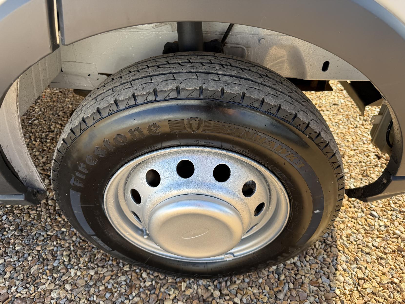 2016 Ford Transit 2.2 TDCi 350 1-Way Tipper 2dr Diesel Manual RWD L2 Euro 5 (1-Stop, DRW) (125 ps) - Thumbnail 51