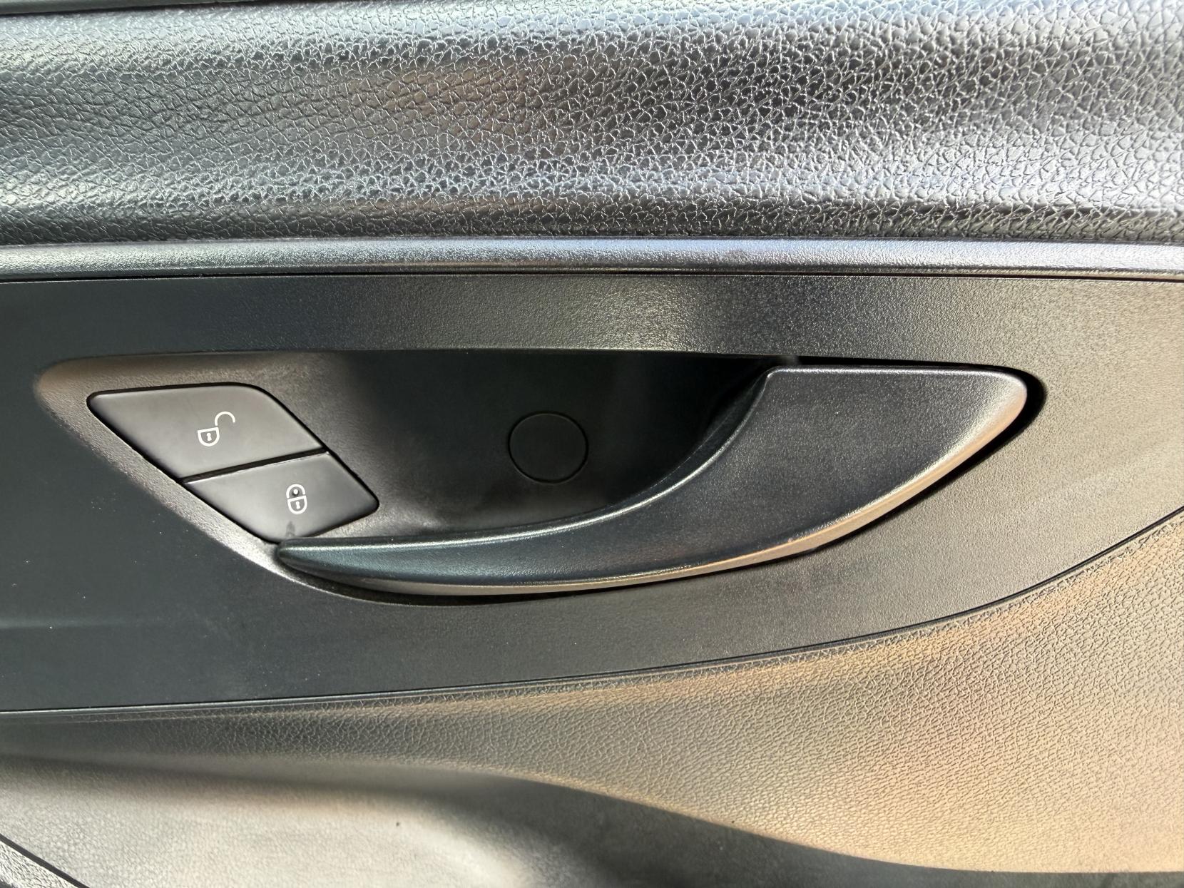 2019 Mercedes-Benz Sprinter 2.1 311 CDI Panel Van 5dr Diesel Manual RWD L3 H2 Euro 6 (114 ps) - Thumbnail 25
