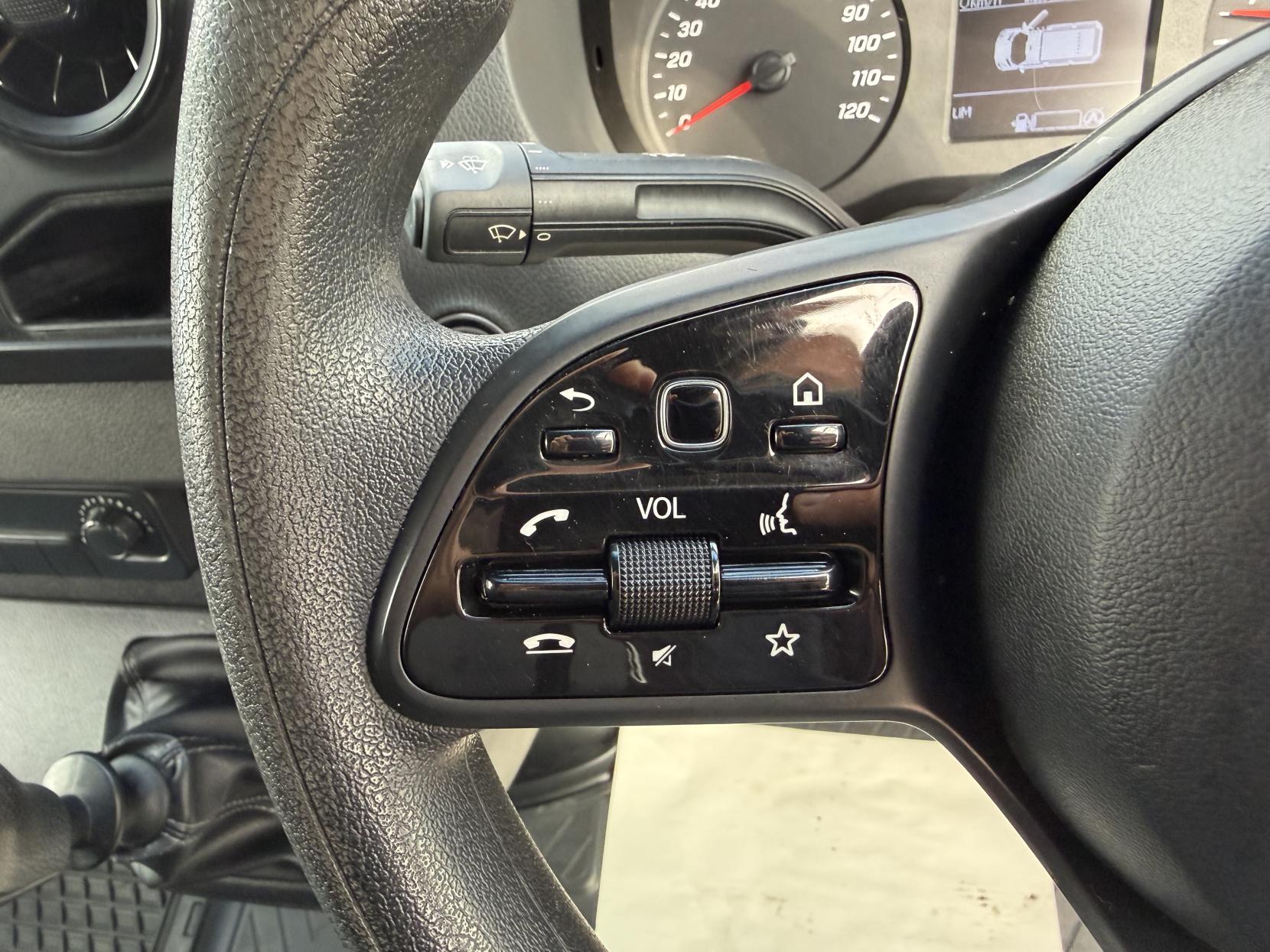 2019 Mercedes-Benz Sprinter 2.1 311 CDI Panel Van 5dr Diesel Manual RWD L3 H2 Euro 6 (114 ps) - Thumbnail 17