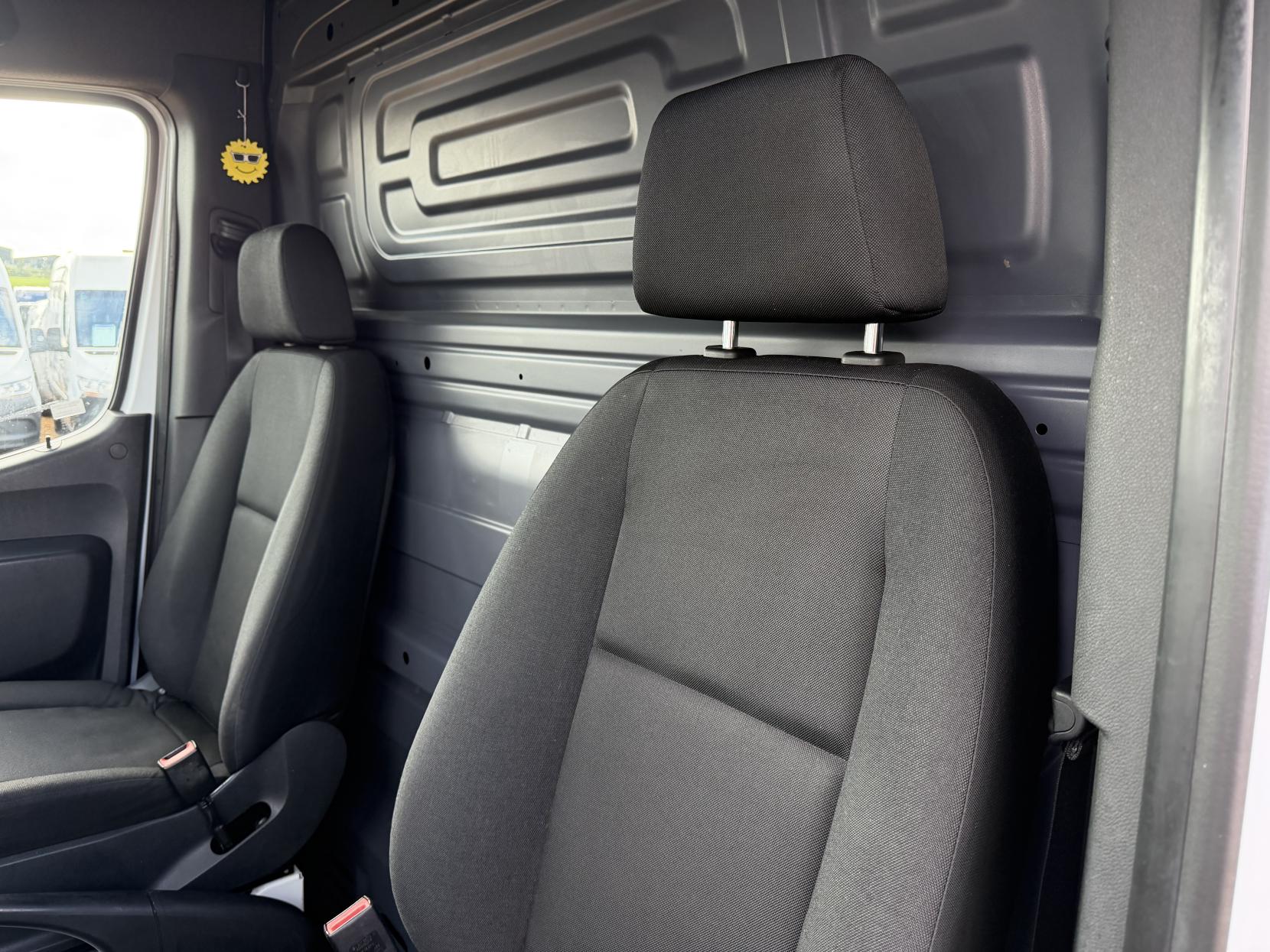 2019 Mercedes-Benz Sprinter 2.1 311 CDI Panel Van 5dr Diesel Manual RWD L3 H2 Euro 6 (114 ps) - Thumbnail 31