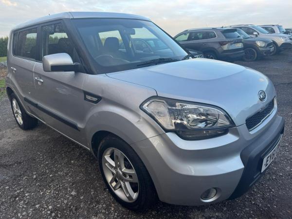 Kia Soul 1.6 CRDi 2 SUV 5dr Diesel Auto Euro 4 (126 bhp)