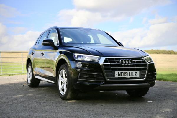 Audi Q5 2.0 TDI 40 Sport SUV 5dr Diesel S Tronic quattro Euro 6 (s/s) (190 ps)