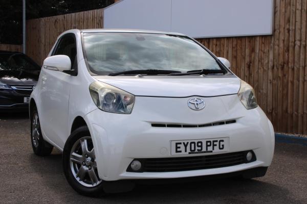 2009 Toyota Iq