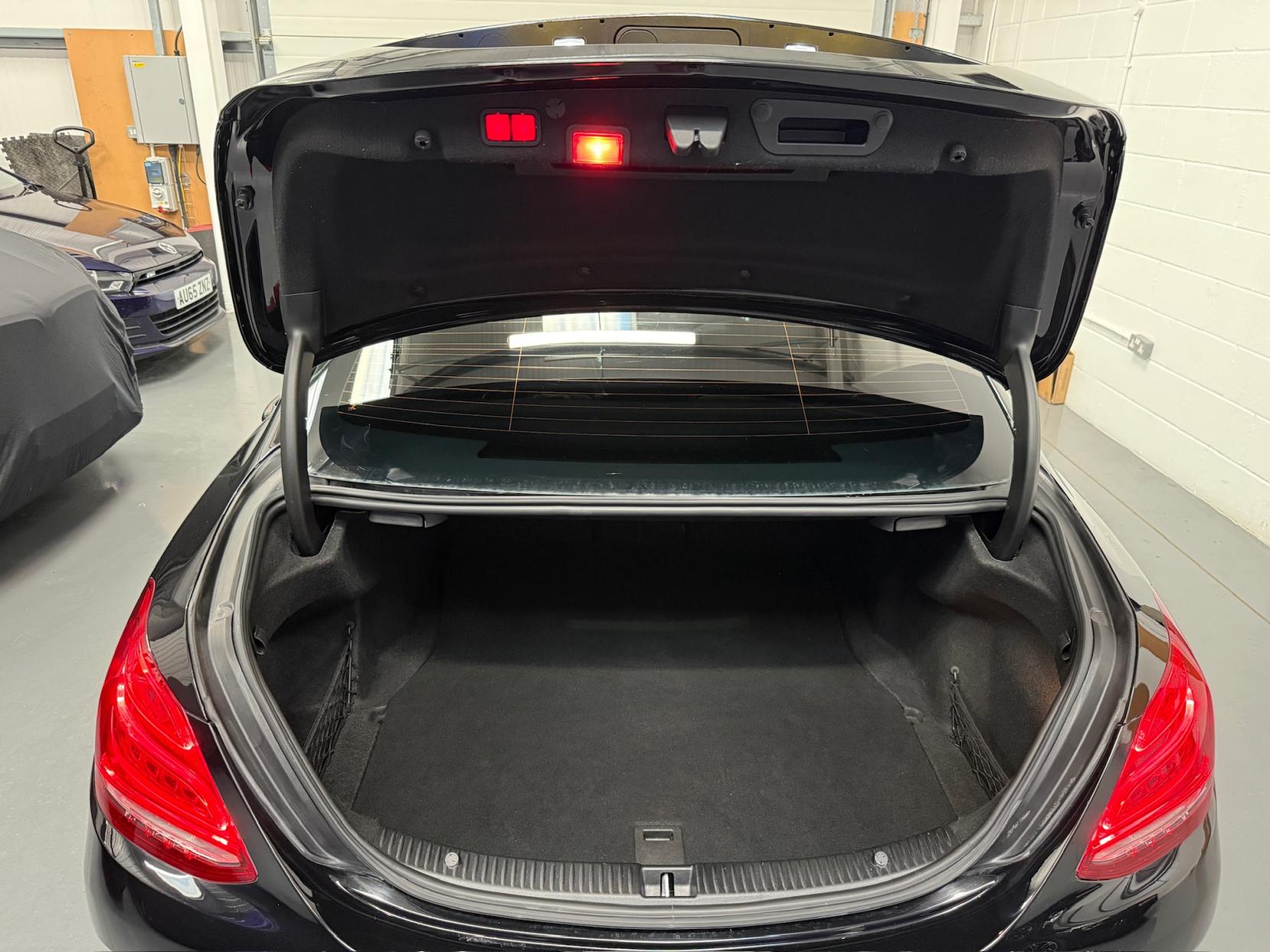 Mercedes-Benz C Class 3.0 C43 V6 AMG (Premium) Saloon 4dr Petrol G-Tronic+ 4MATIC Euro 6 (s/s) (367 ps)