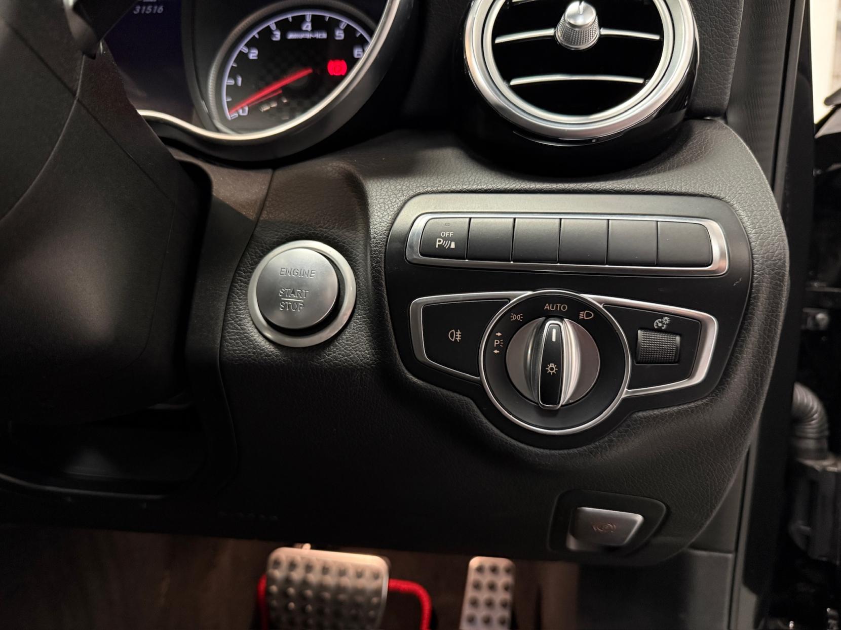 Mercedes-Benz C Class 3.0 C43 V6 AMG (Premium) Saloon 4dr Petrol G-Tronic+ 4MATIC Euro 6 (s/s) (367 ps)